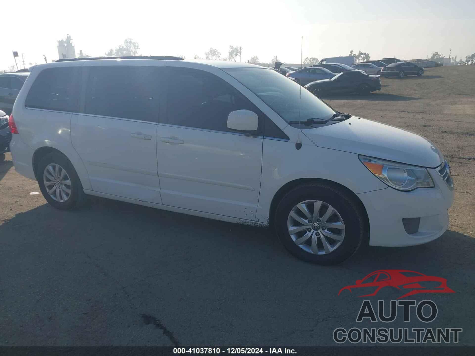 VOLKSWAGEN ROUTAN 2012 - 2C4RVABG4CR276510