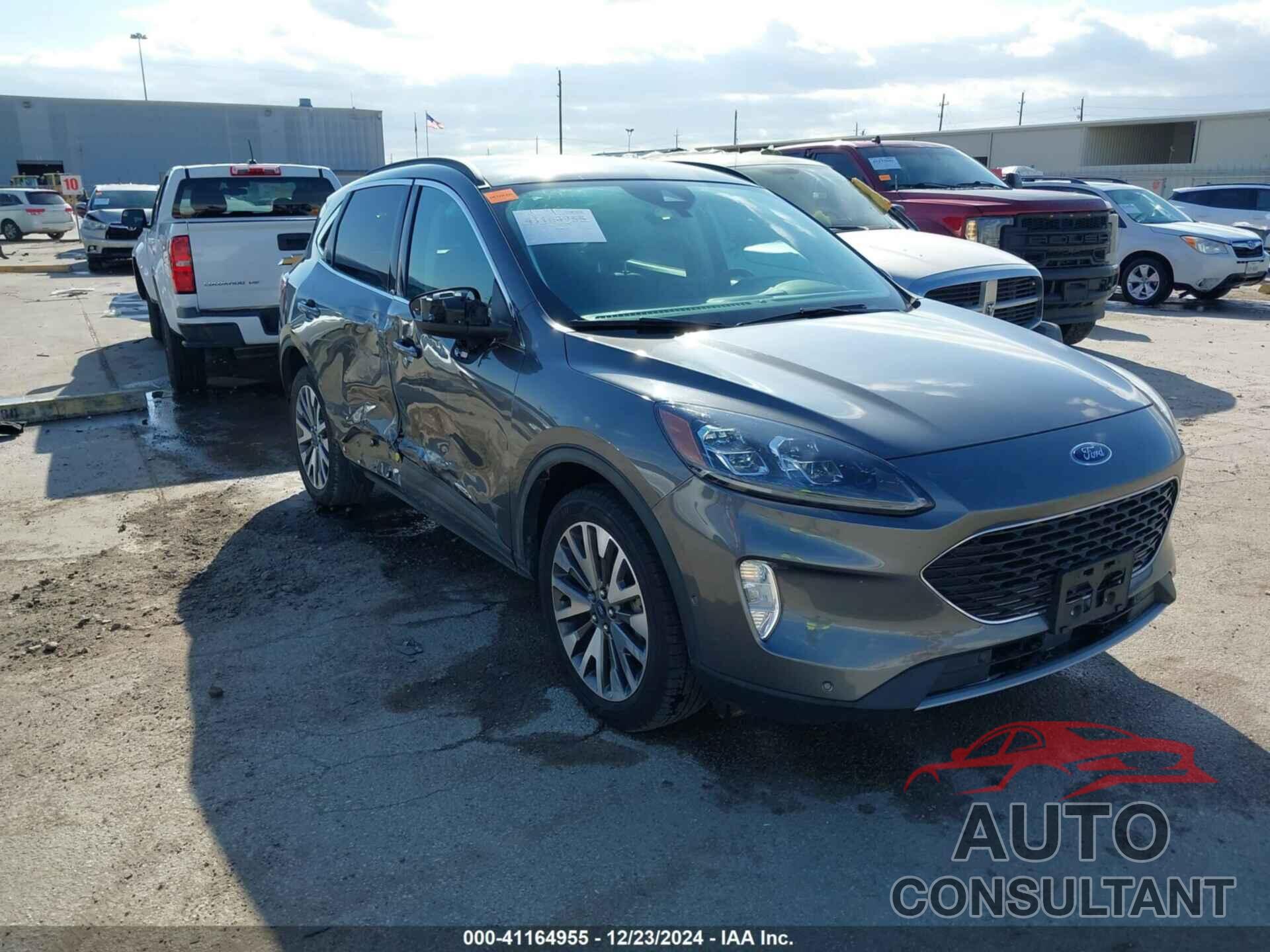 FORD ESCAPE 2021 - 1FMCU9J9XMUA58811