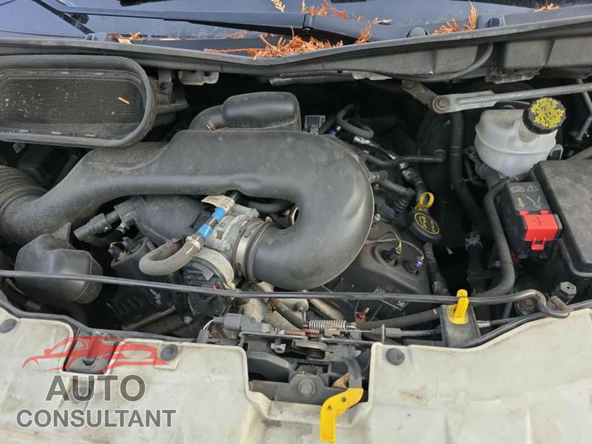 FORD TRANSIT-250 2019 - 1FTYR1YM0KKB87852