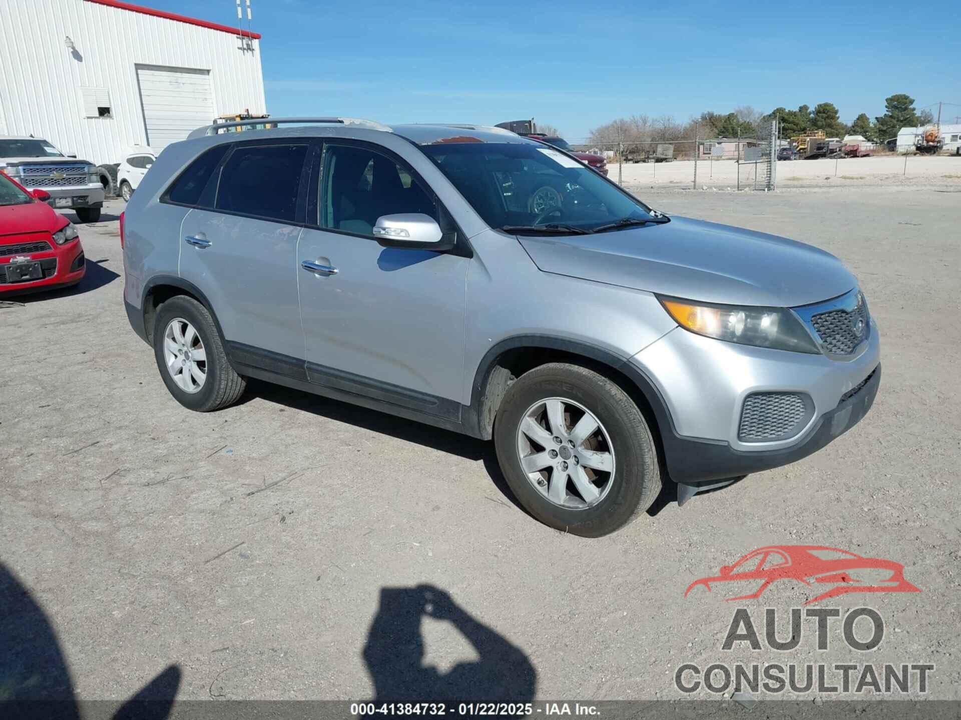 KIA SORENTO 2013 - 5XYKT4A24DG338170