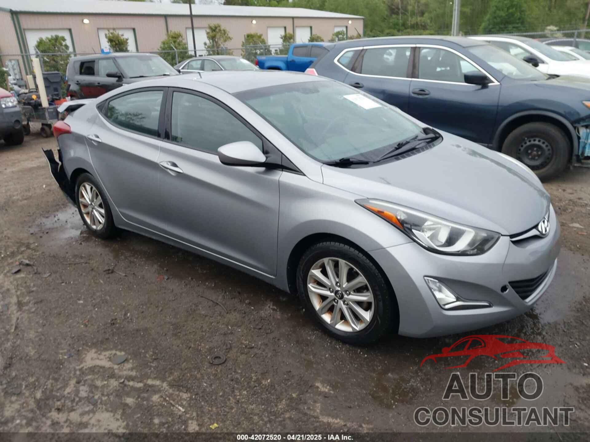 HYUNDAI ELANTRA 2015 - KMHDH4AE2FU300552
