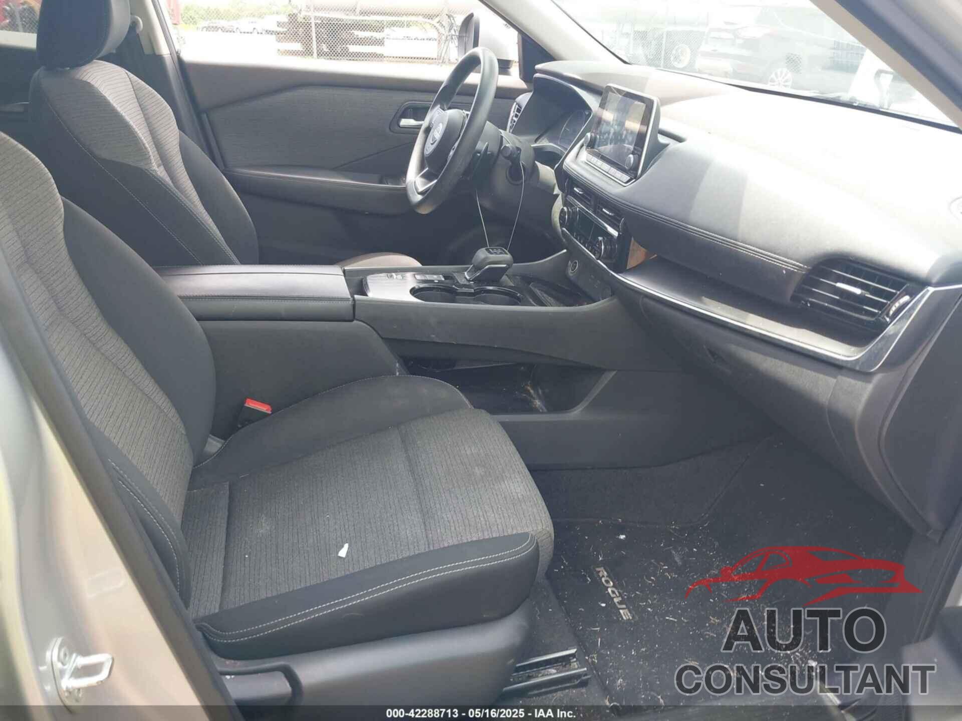 NISSAN ROGUE 2022 - 5N1BT3BA9NC687584