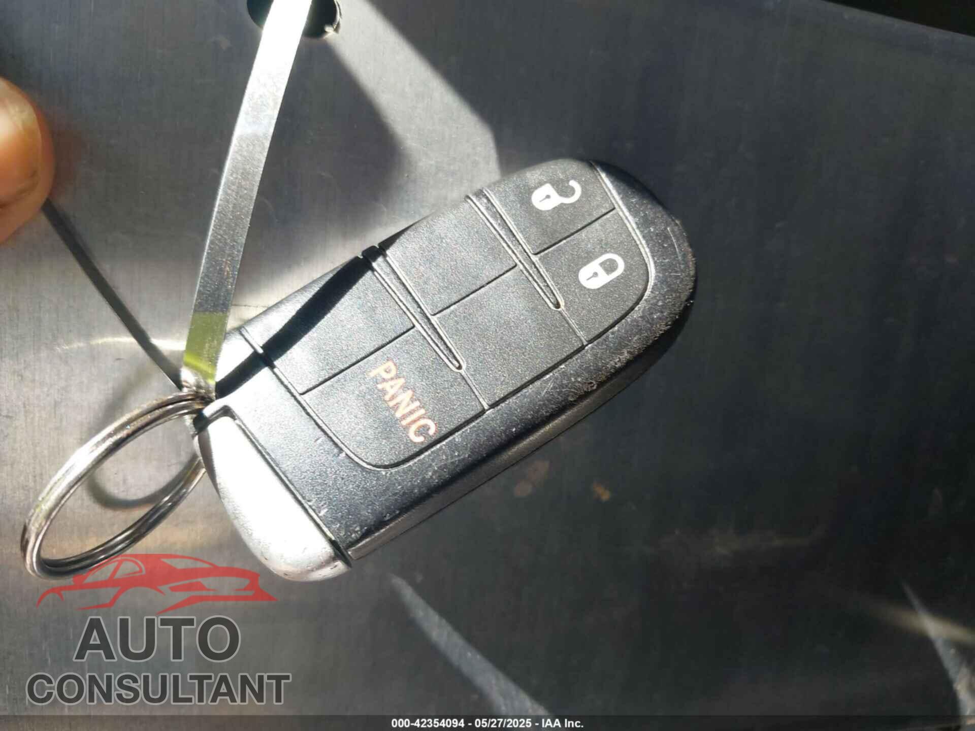 DODGE JOURNEY 2015 - 3C4PDCAB2FT637391
