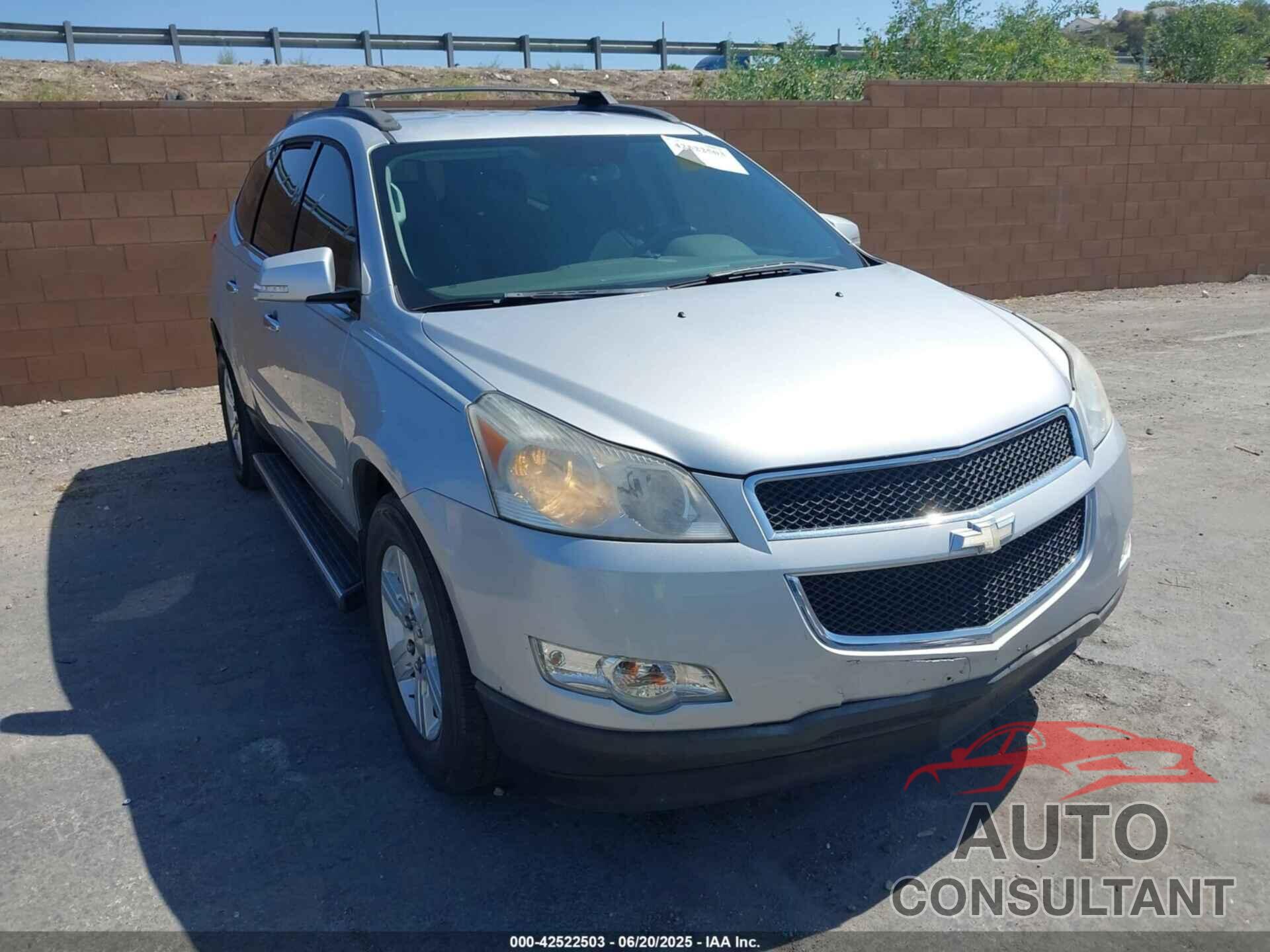 CHEVROLET TRAVERSE 2011 - 1GNKRGED7BJ275744
