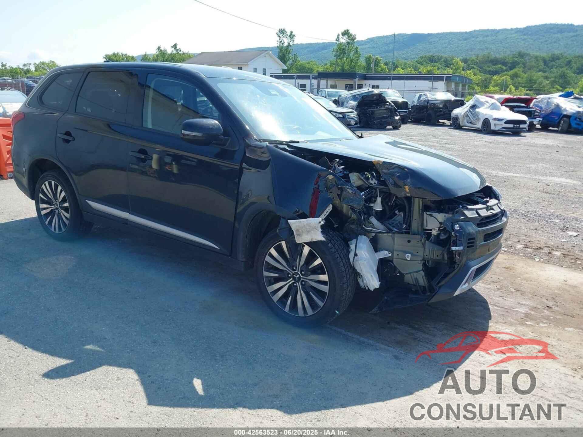 MITSUBISHI OUTLANDER 2020 - JA4AZ3A30LZ047365