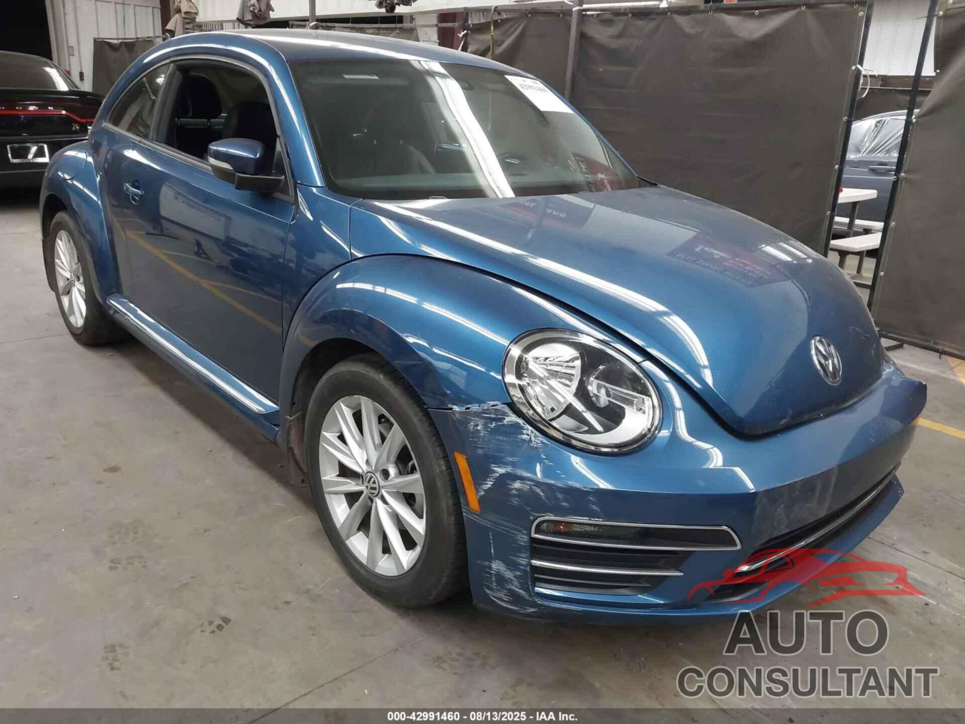 VOLKSWAGEN BEETLE 2017 - 3VWJ17AT1HM629646