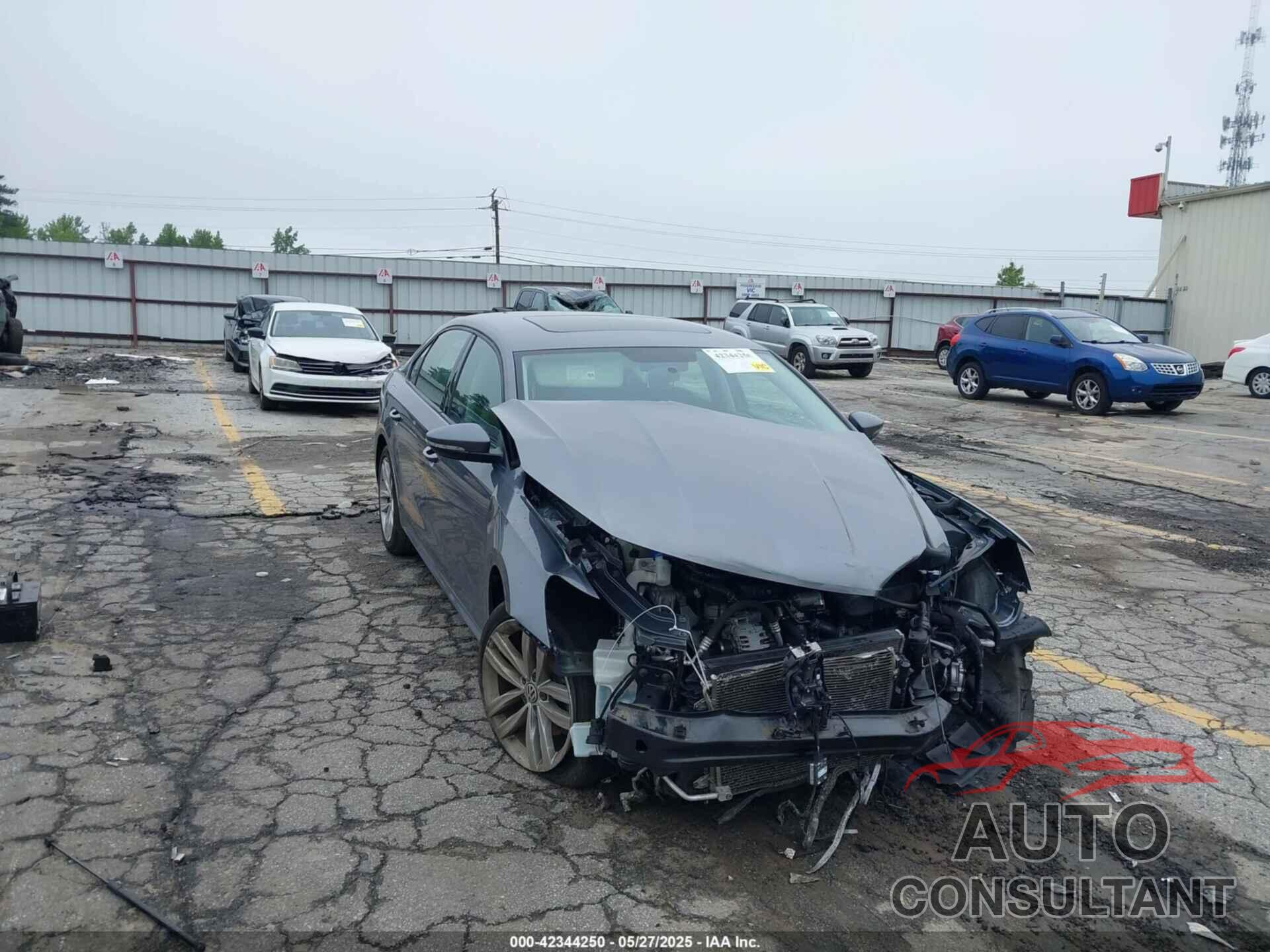VOLKSWAGEN PASSAT 2019 - 1VWLA7A34KC005583