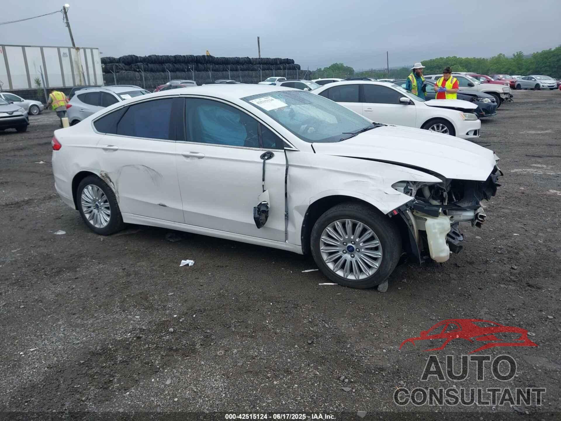 FORD FUSION 2013 - 3FA6P0LU4DR198453