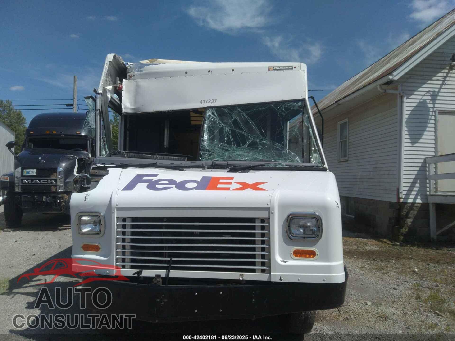 FORD E-450 STRIPPED 2019 - 1FC3E4K67KDC17600