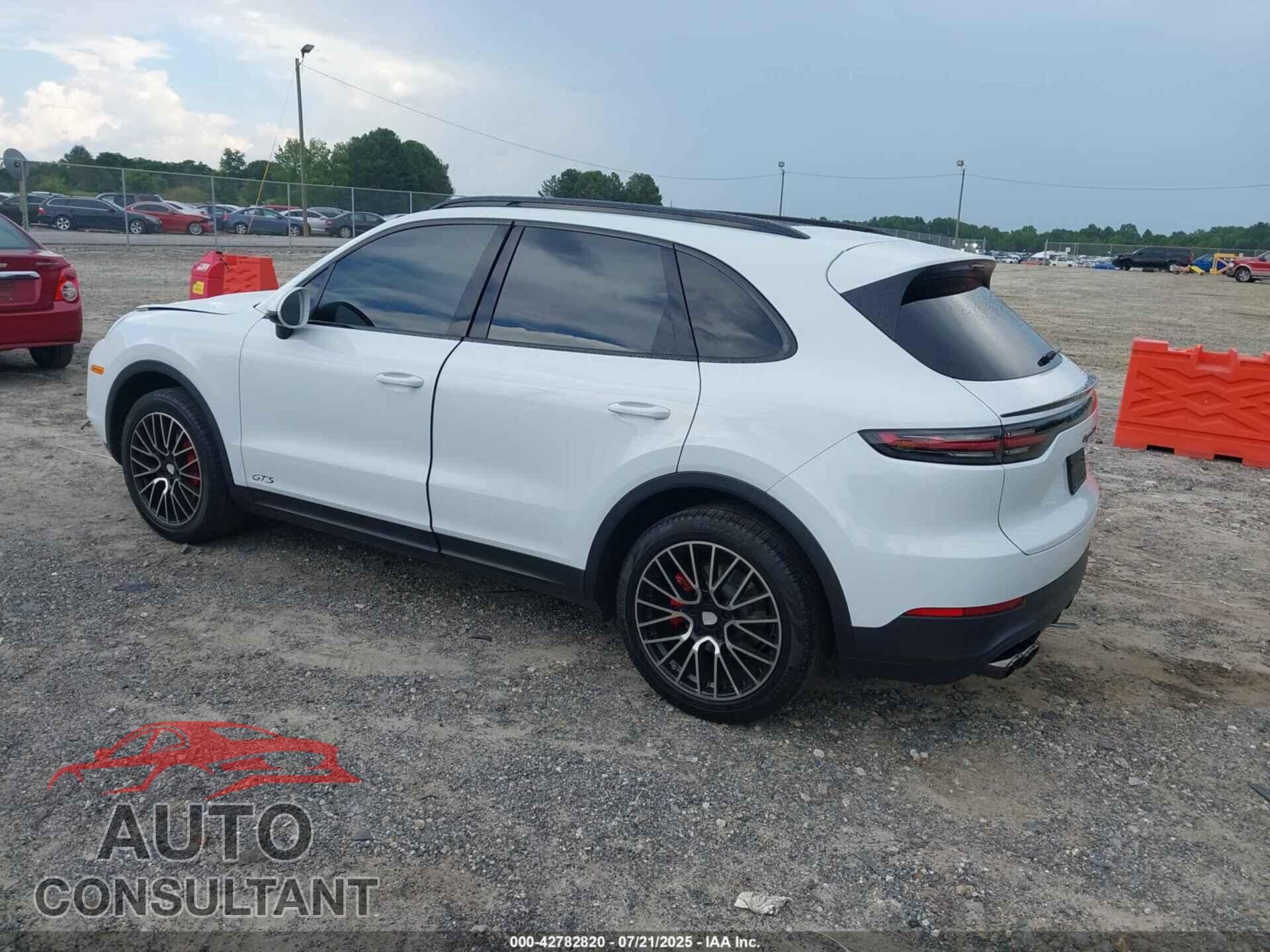 PORSCHE CAYENNE 2019 - WP1AA2AY8KDA00940