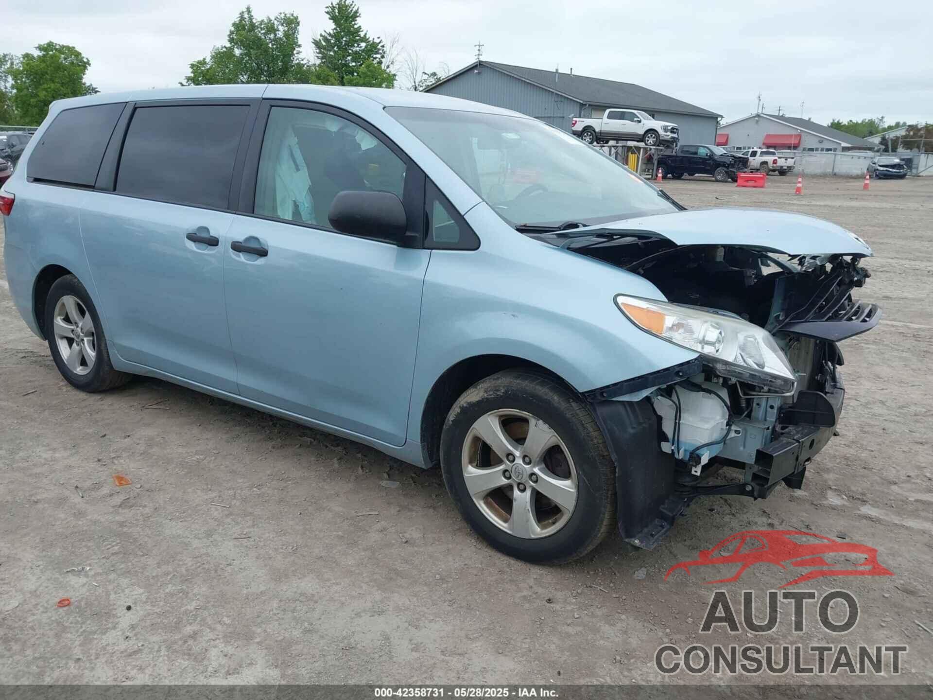 TOYOTA SIENNA 2016 - 5TDZK3DC5GS710011