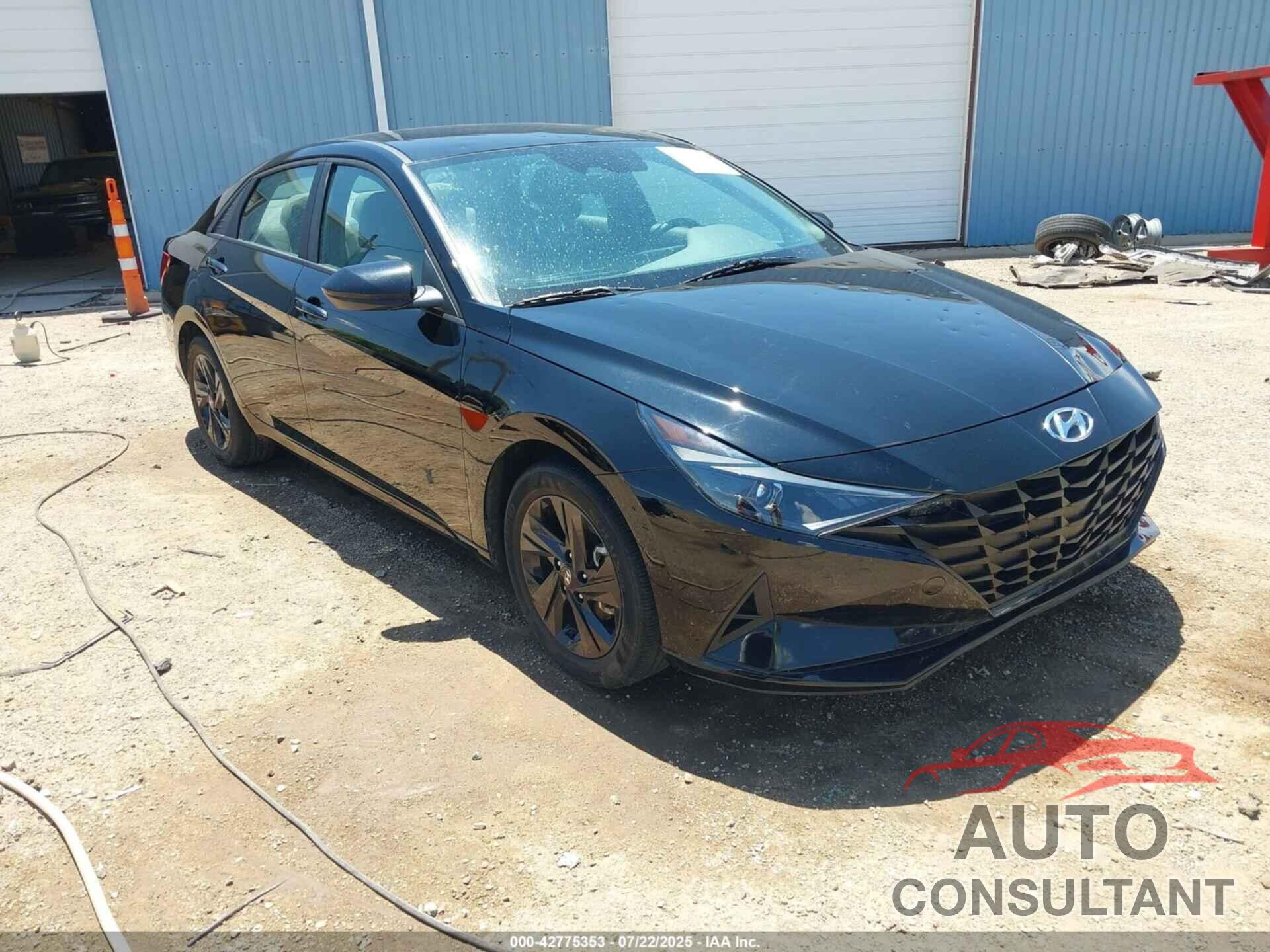 HYUNDAI ELANTRA 2023 - KMHLM4AG1PU544350