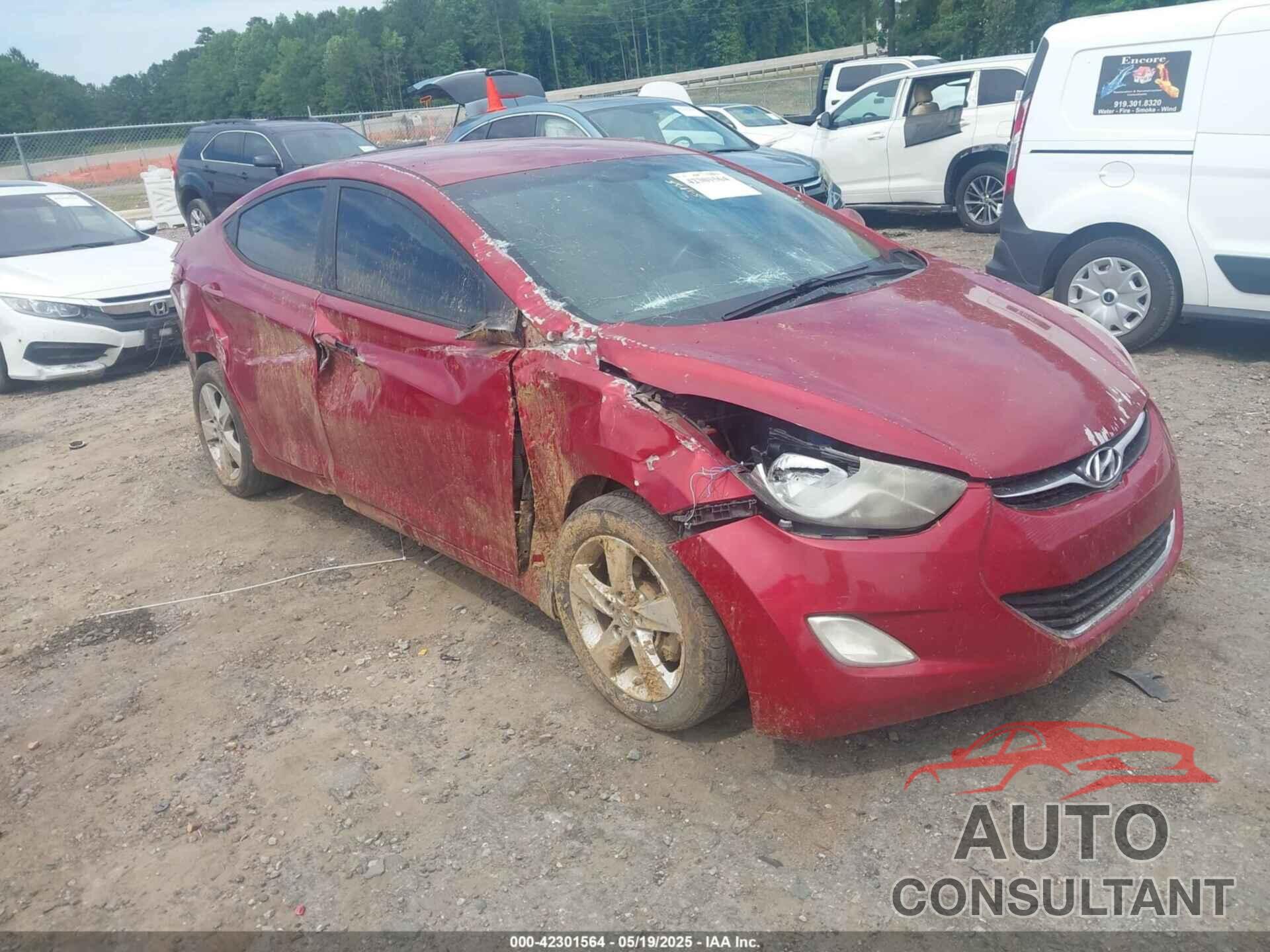 HYUNDAI ELANTRA 2013 - KMHDH4AE2DU616403
