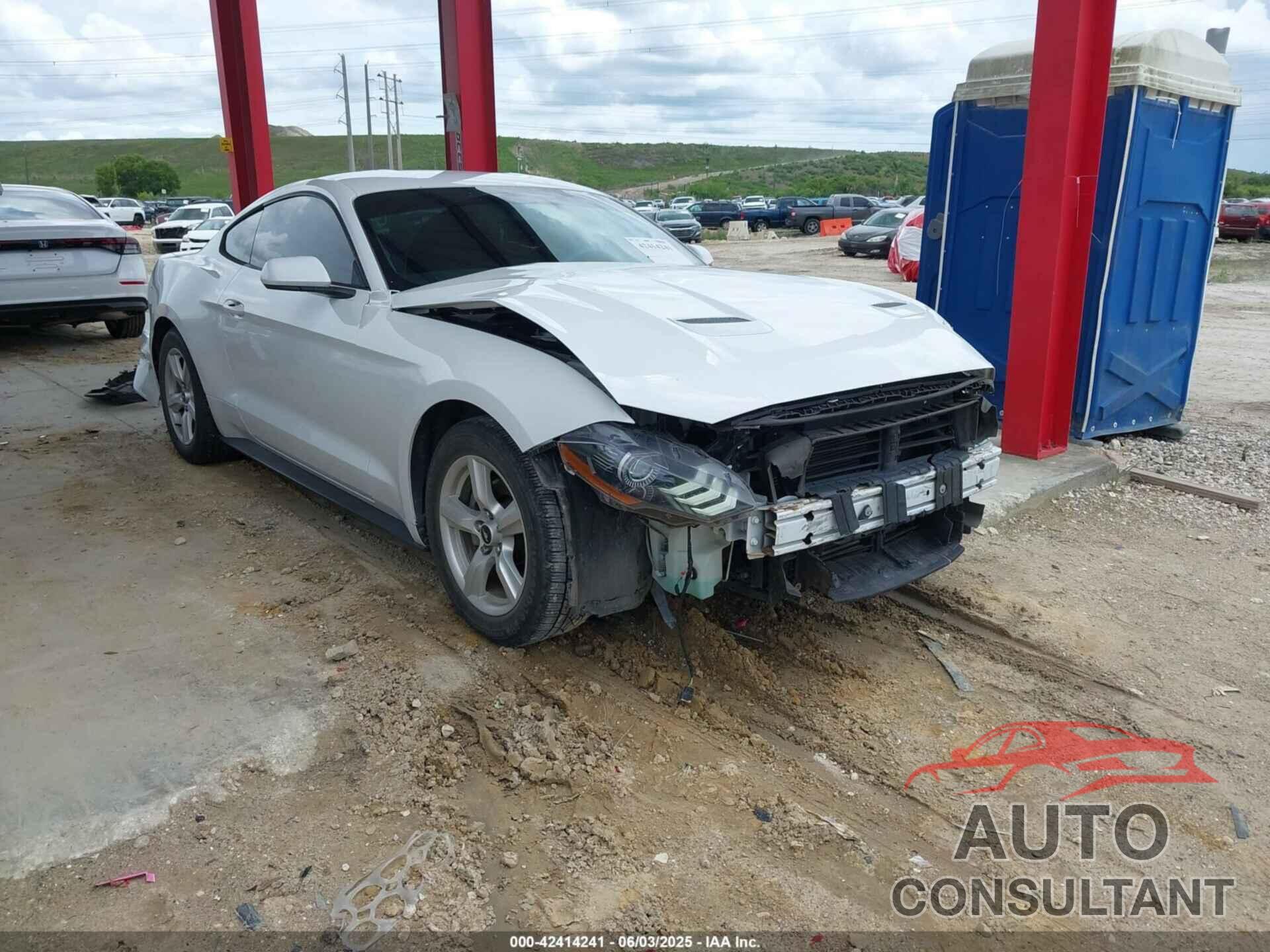 FORD MUSTANG 2018 - 1FA6P8TH4J5165145