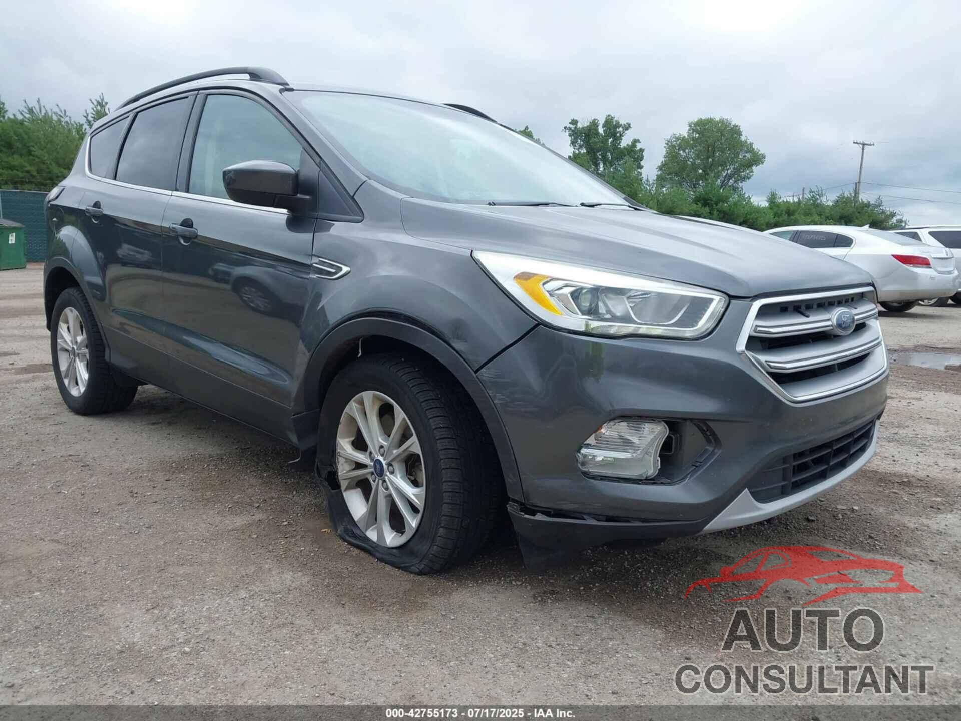FORD ESCAPE 2017 - 1FMCU9G99HUC77546