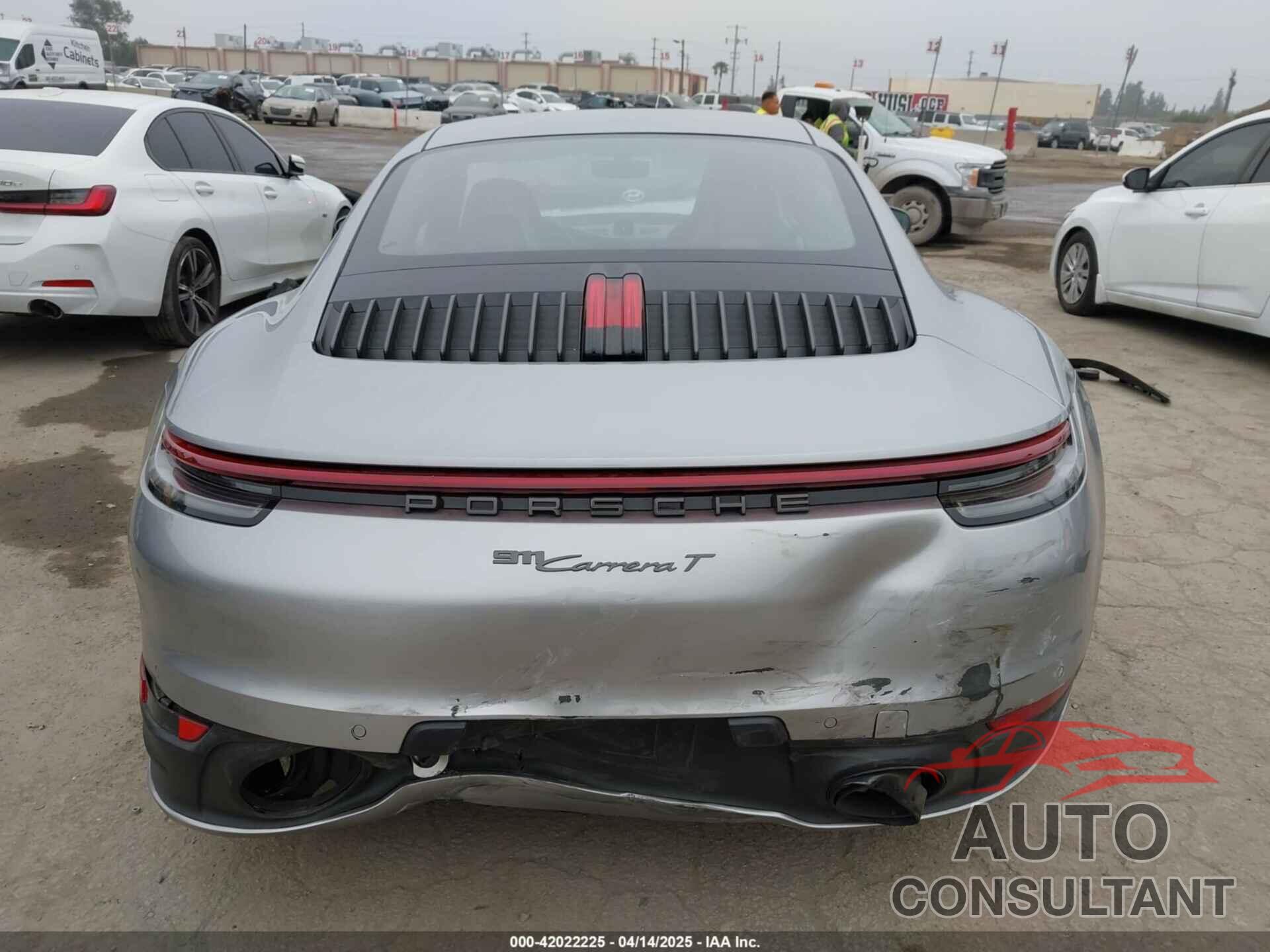 PORSCHE 911 2023 - WP0AA2A93PS206048