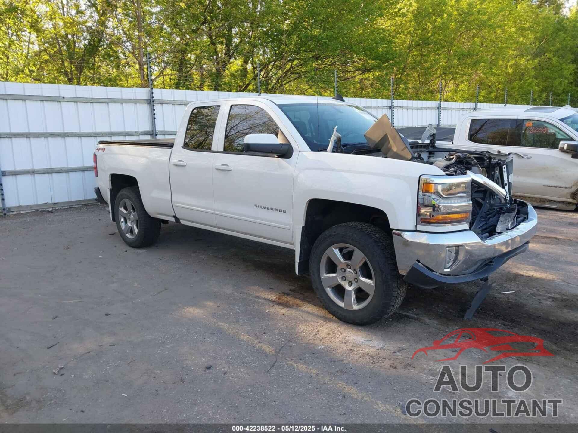 CHEVROLET SILVERADO 1500 2018 - 1GCVKREHXJZ177154