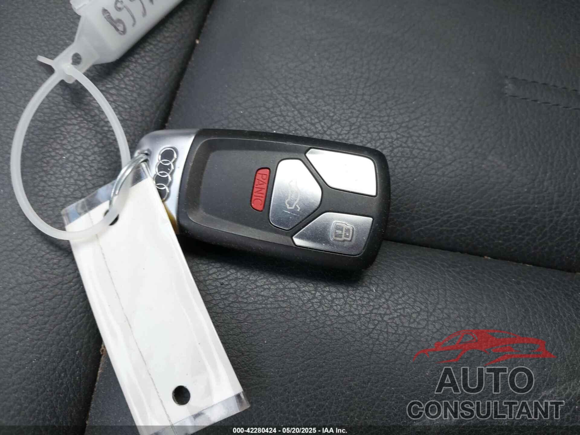 AUDI A4 2017 - WAUANAF44HN039210