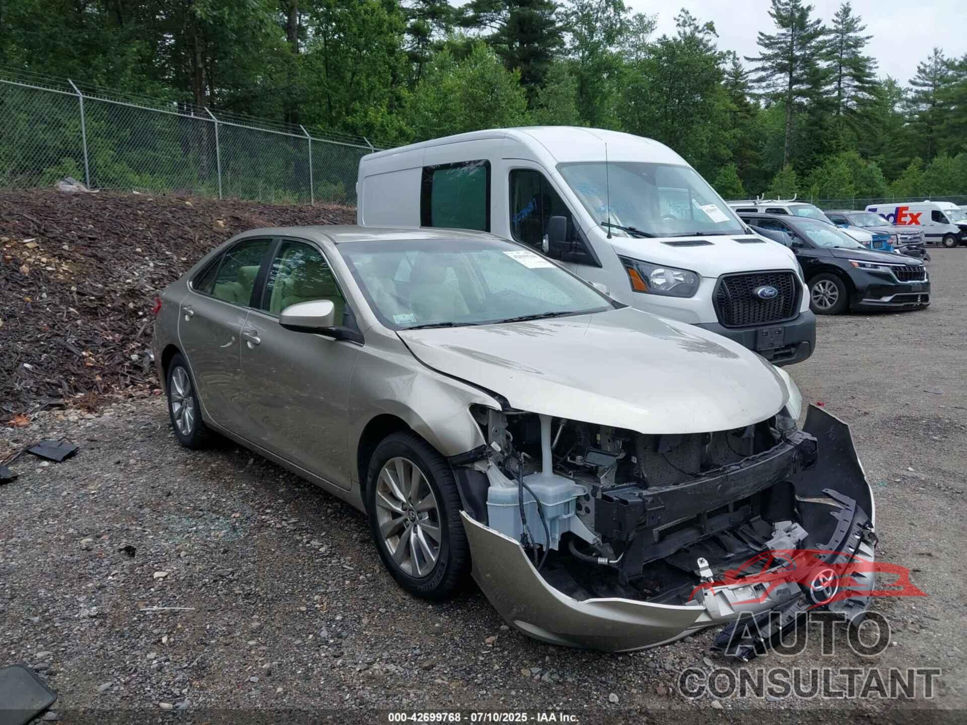 TOYOTA CAMRY 2016 - 4T4BF1FK1GR519570