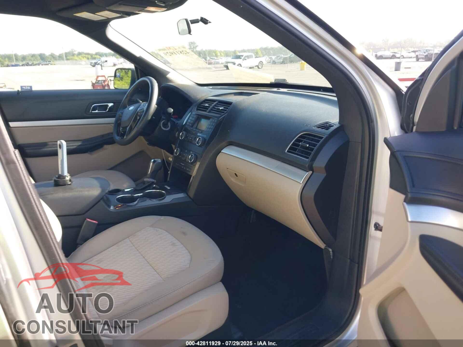 FORD EXPLORER 2018 - 1FM5K7B82JGB26702