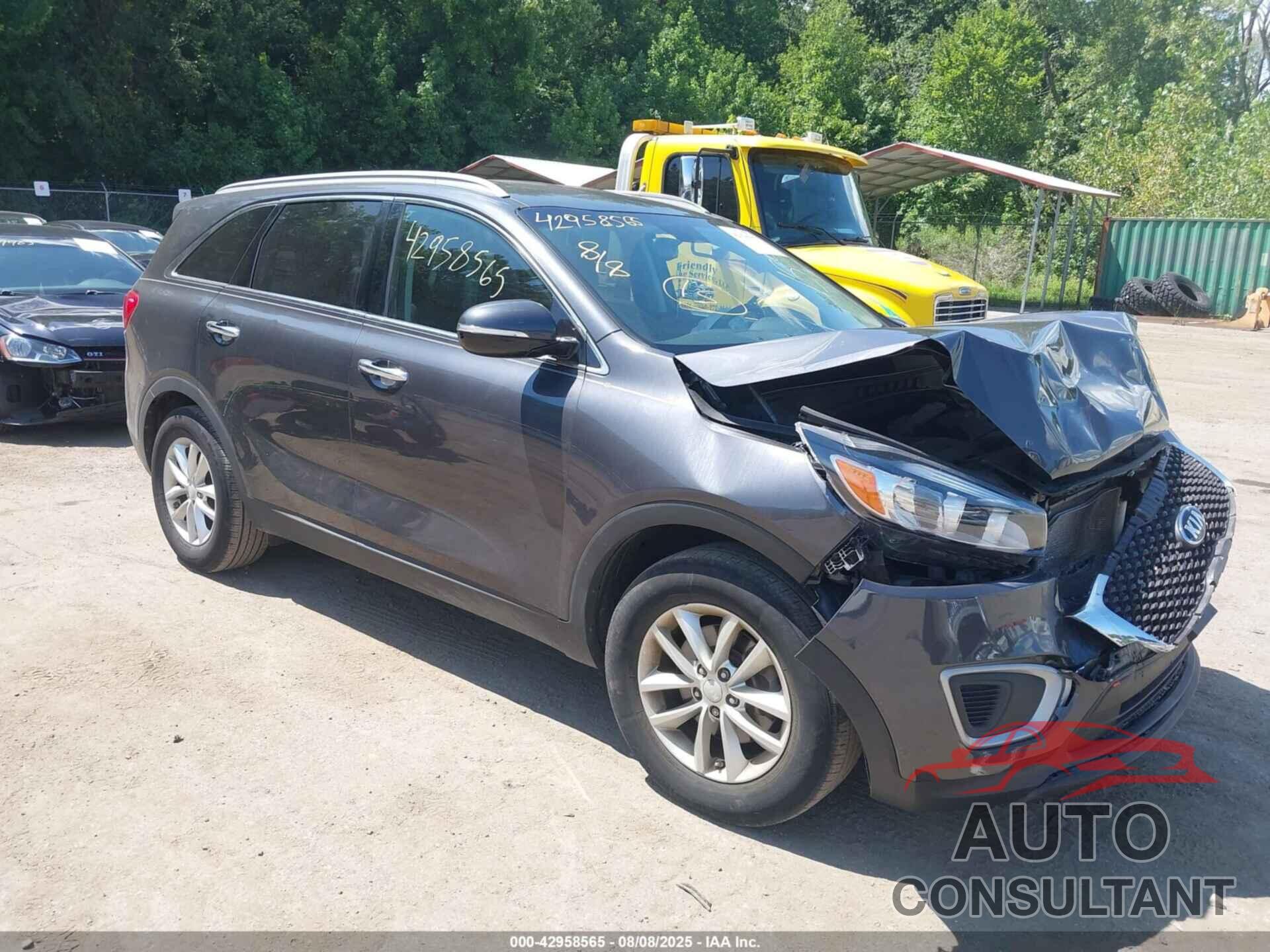 KIA SORENTO 2017 - 5XYPG4A39HG211598