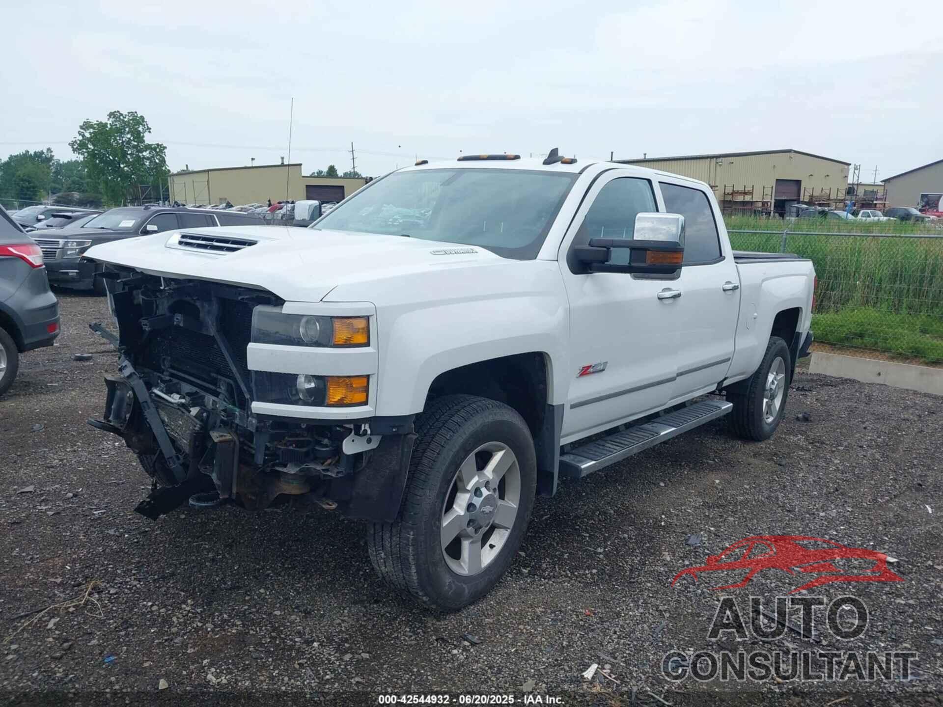 CHEVROLET SILVERADO 2500HD 2017 - 1GC1KVEY1HF242802