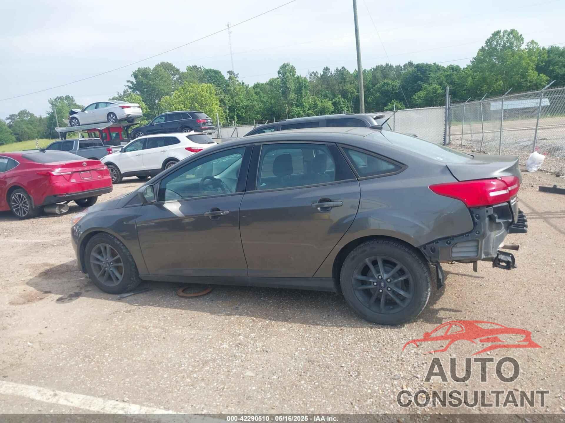FORD FOCUS 2018 - 1FADP3F29JL288761