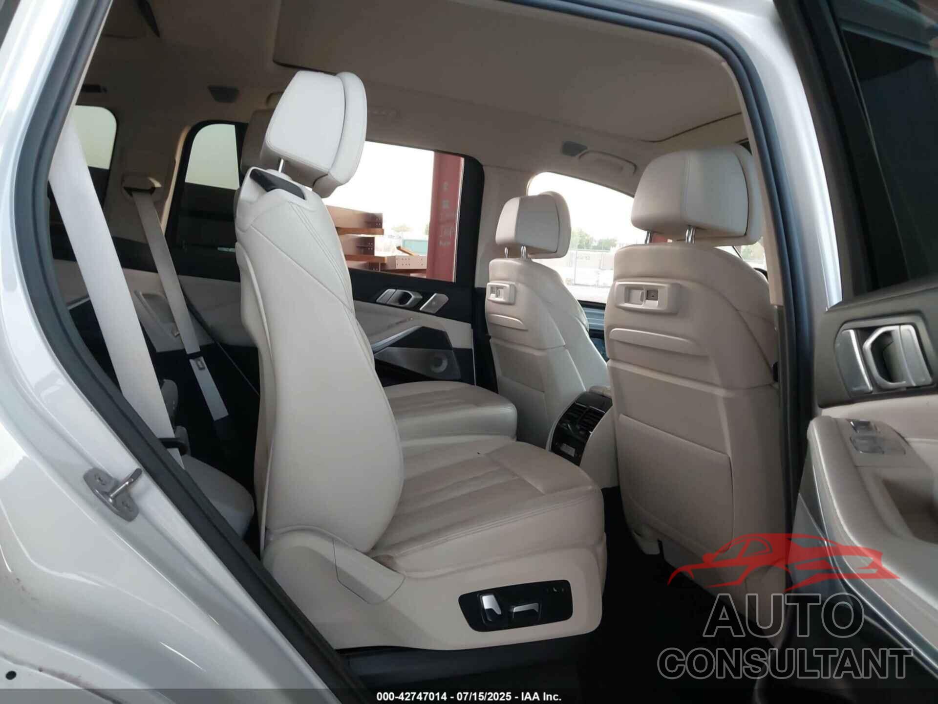 BMW X7 2019 - 5UXCX4C53KLS37203