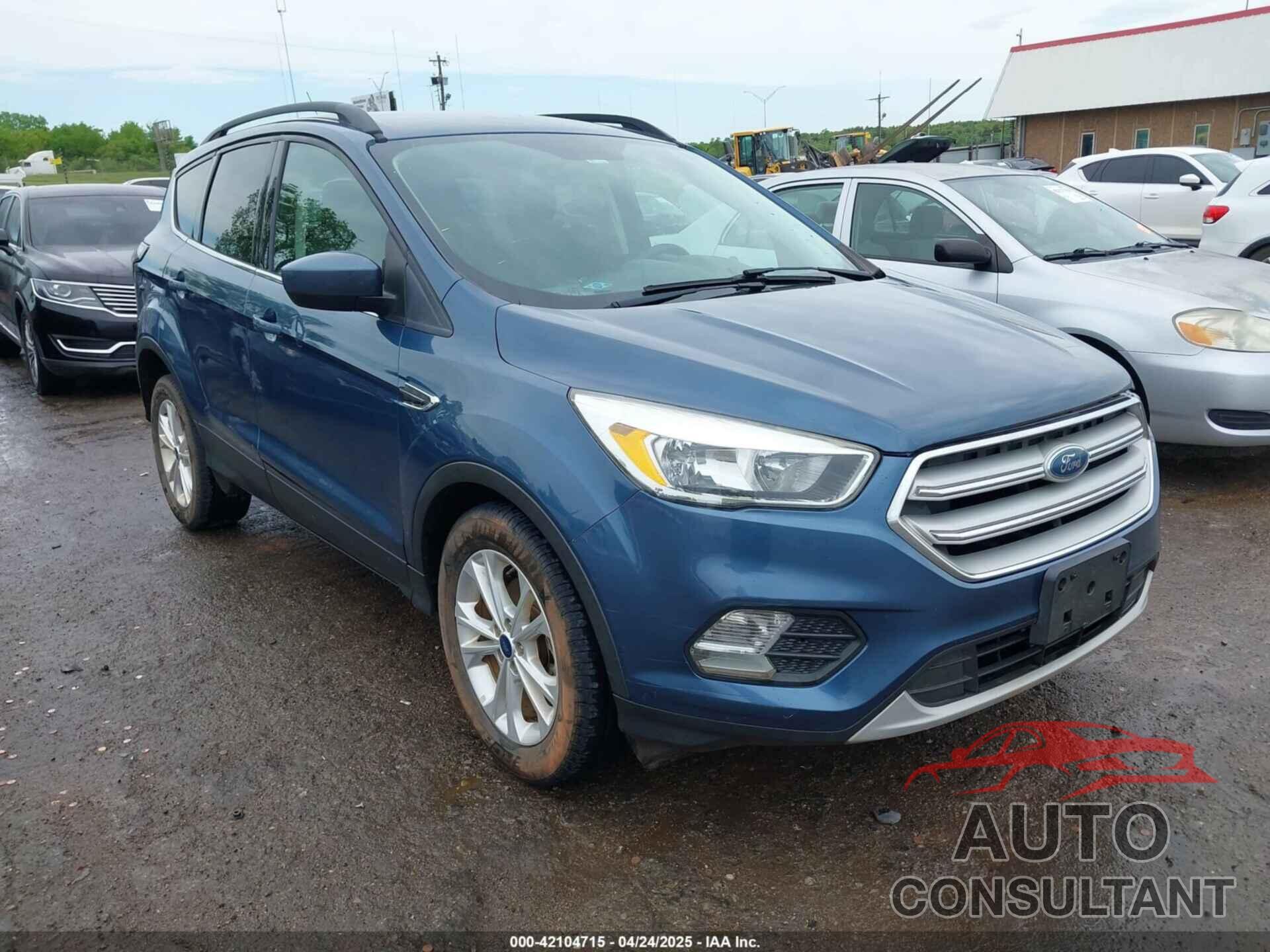 FORD ESCAPE 2018 - 1FMCU0GD5JUA97177