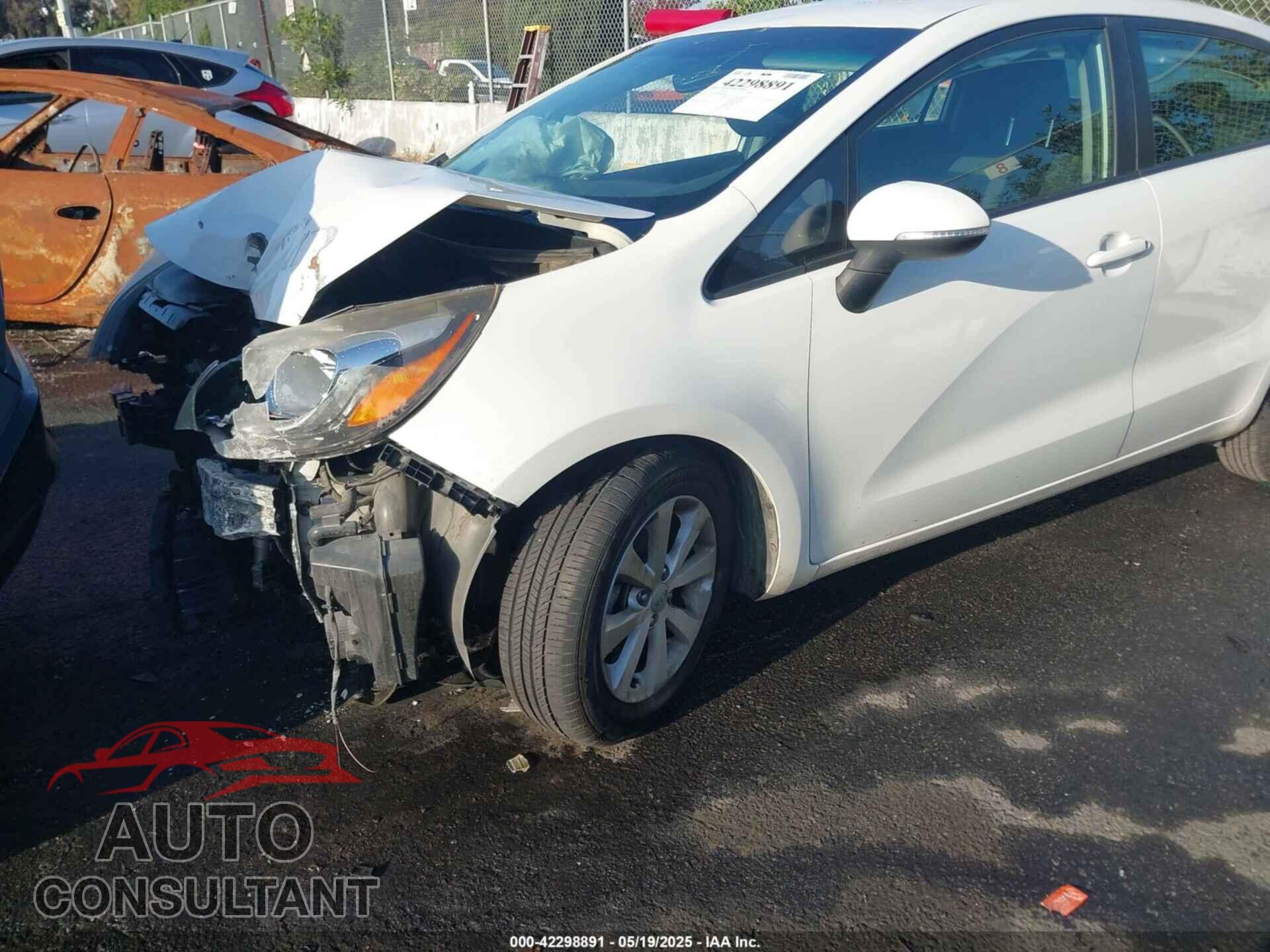 KIA RIO 2013 - KNADN4A37D6124205