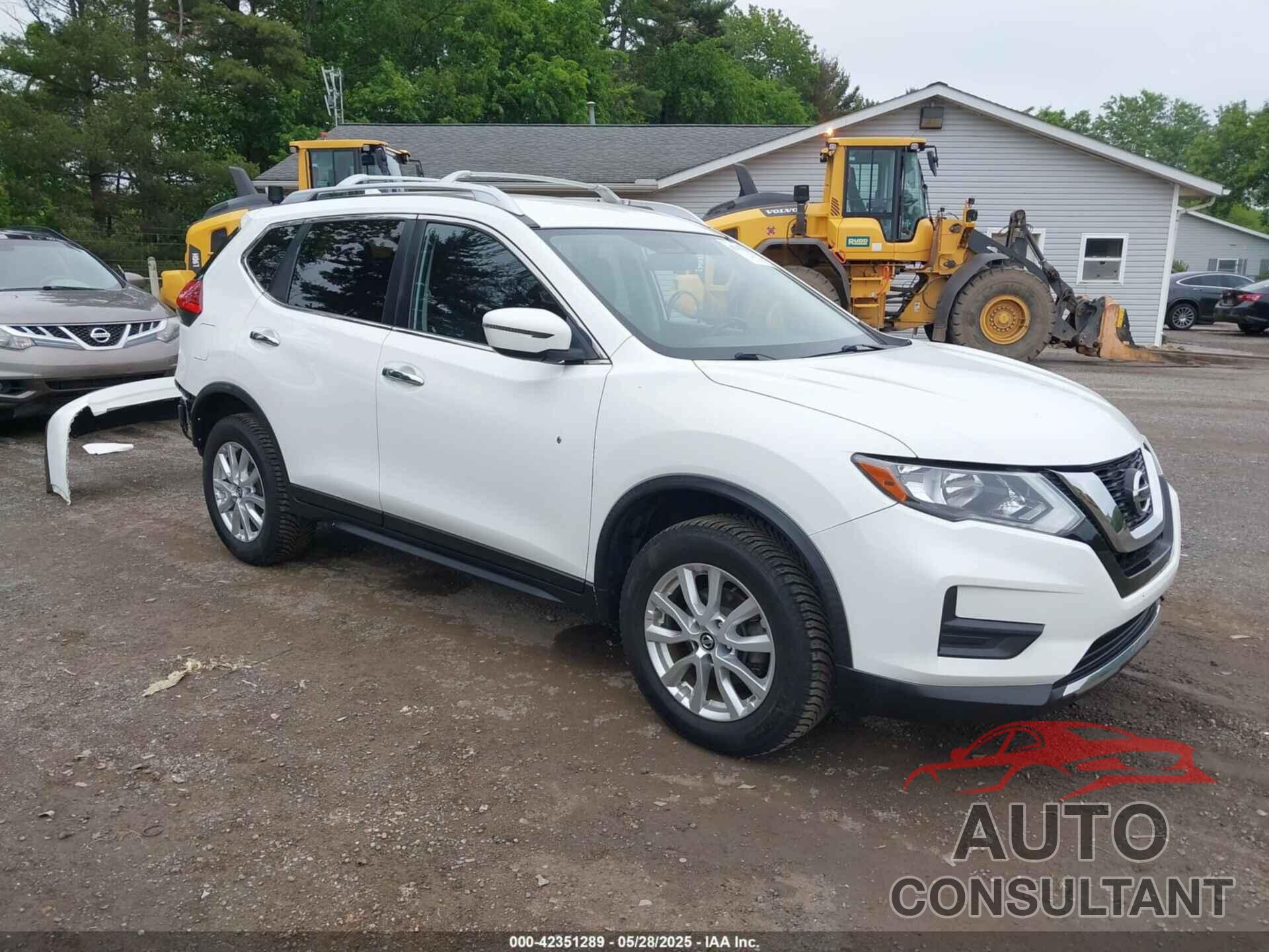 NISSAN ROGUE 2017 - JN8AT2MV3HW010323