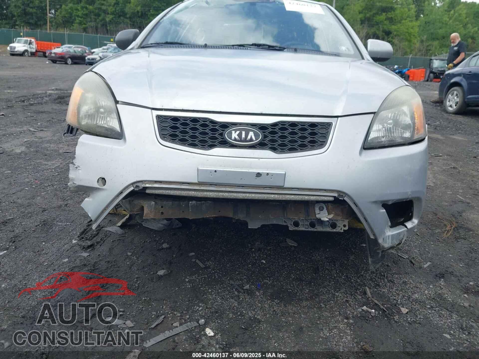 KIA RIO5 2011 - KNADH5A32B6748164