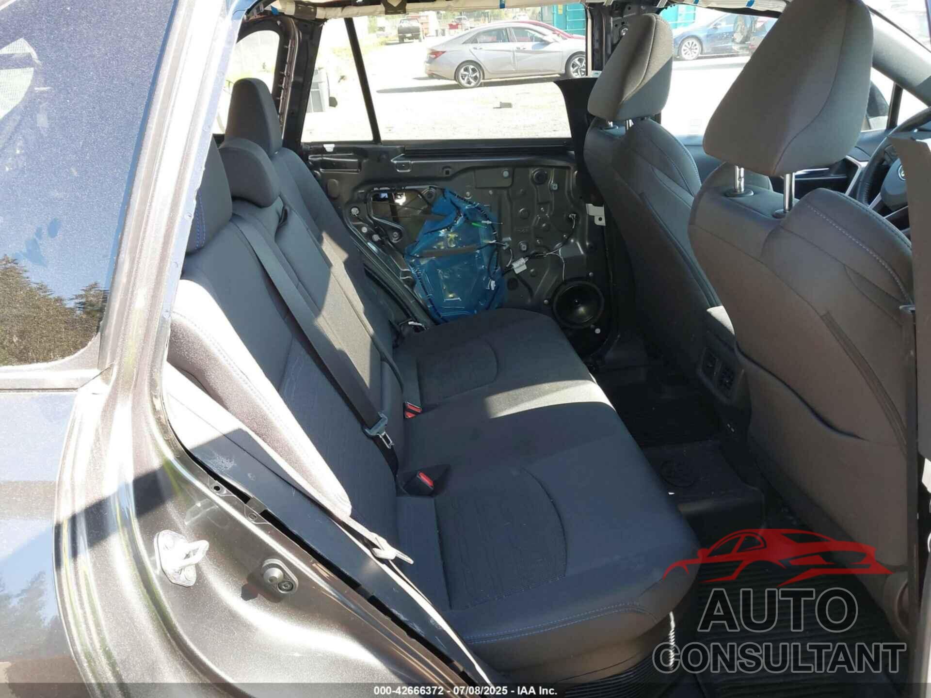 TOYOTA RAV4 HYBRID 2022 - 4T3T6RFV5NU101105