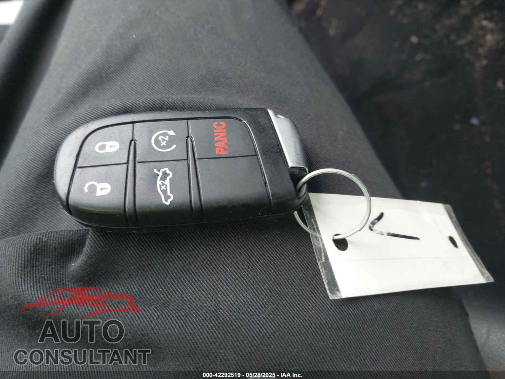 DODGE CHALLENGER 2019 - 2C3CDZFJXKH521820