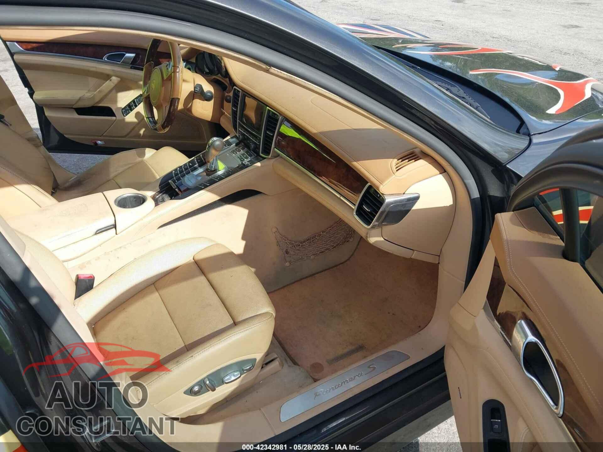 PORSCHE PANAMERA 2011 - WP0AB2A7XBL062934