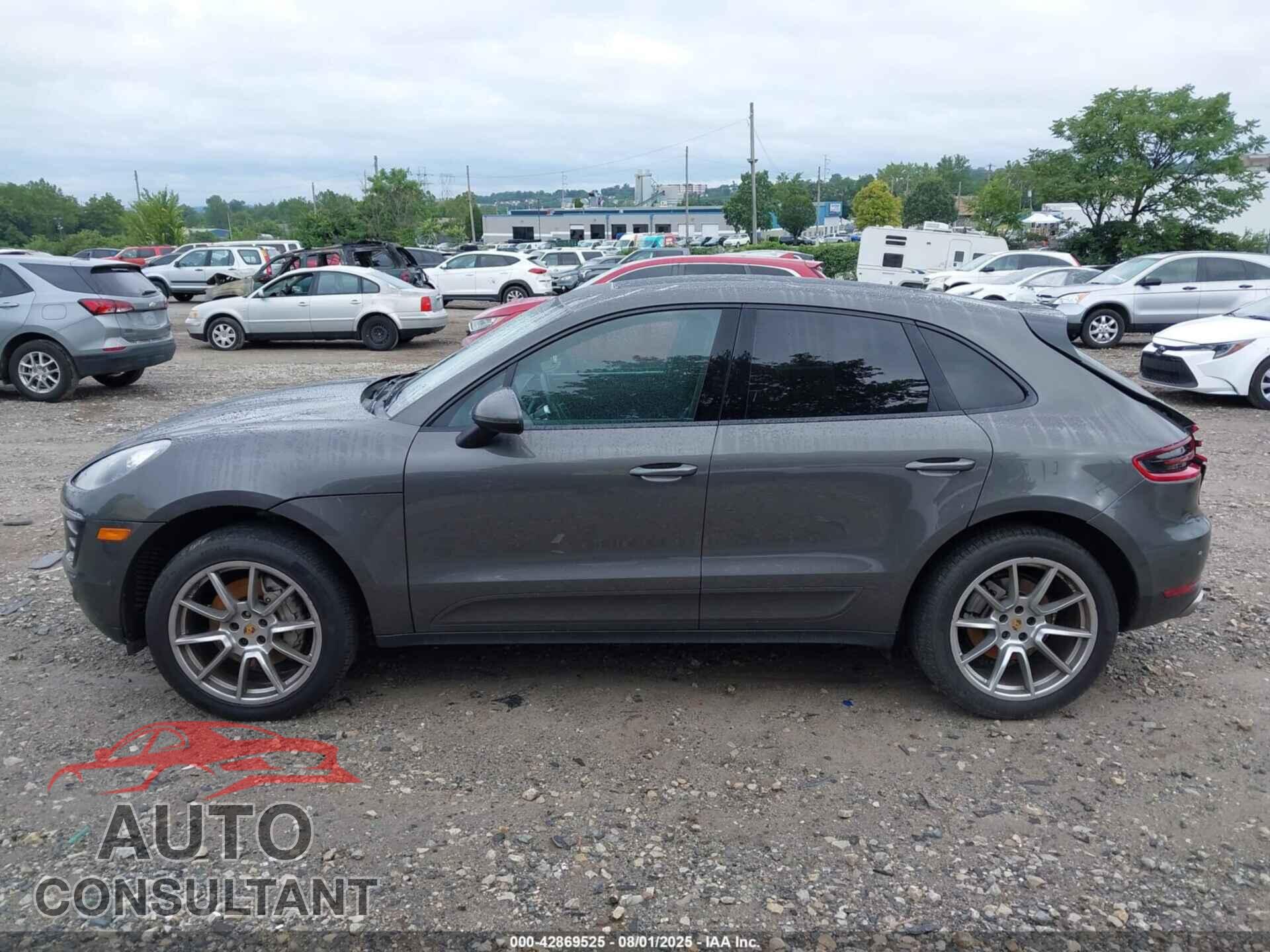 PORSCHE MACAN 2016 - WP1AB2A5XGLB58843
