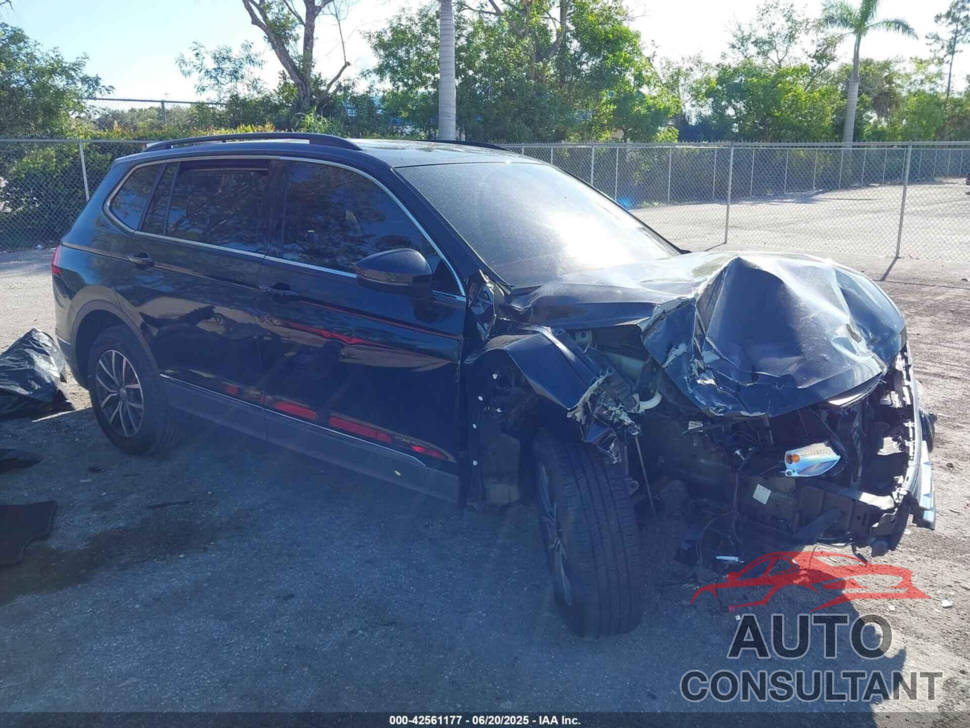 VOLKSWAGEN TIGUAN 2020 - 3VV3B7AX5LM035504