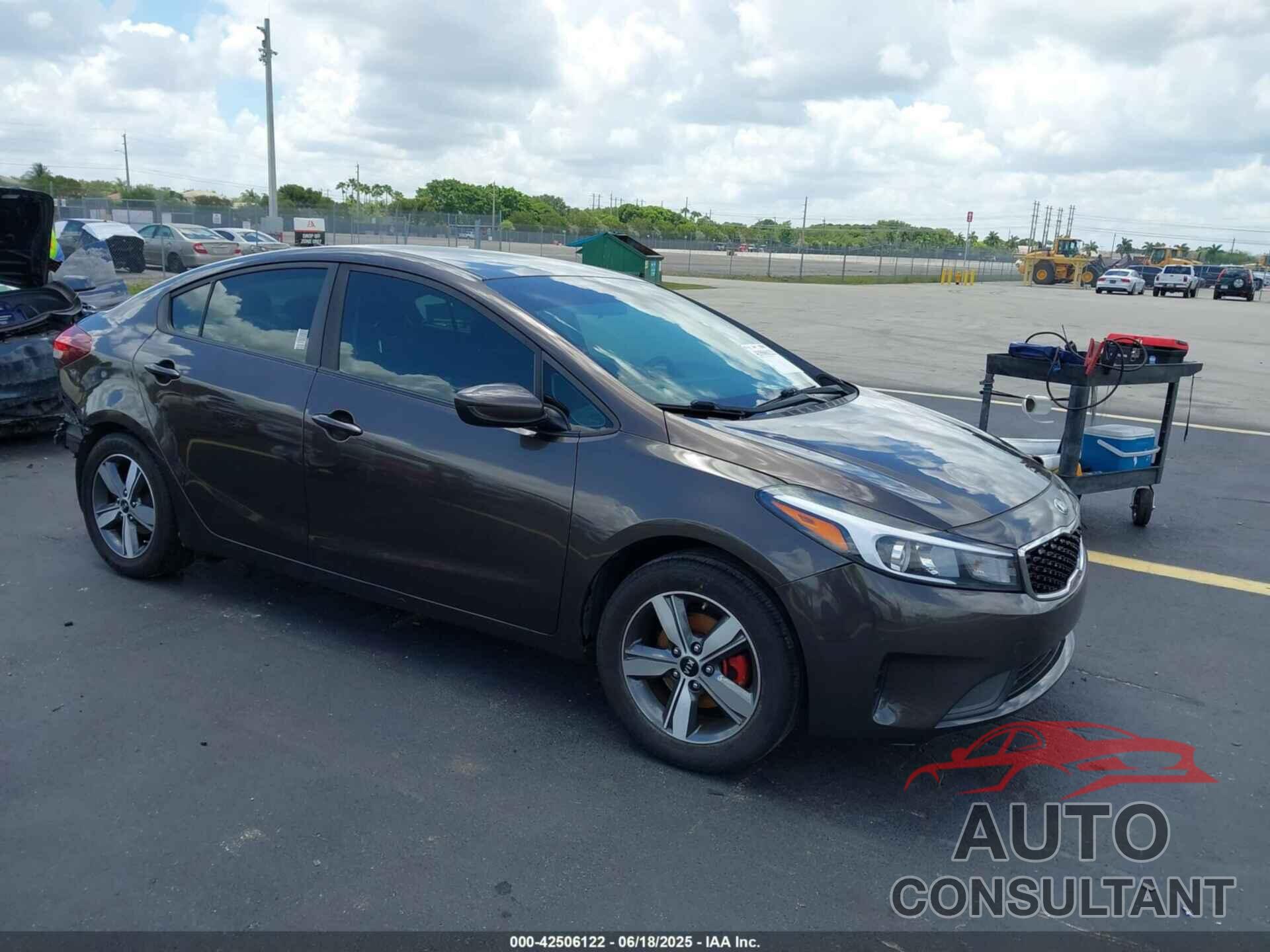 KIA FORTE 2018 - 3KPFL4A75JE192285