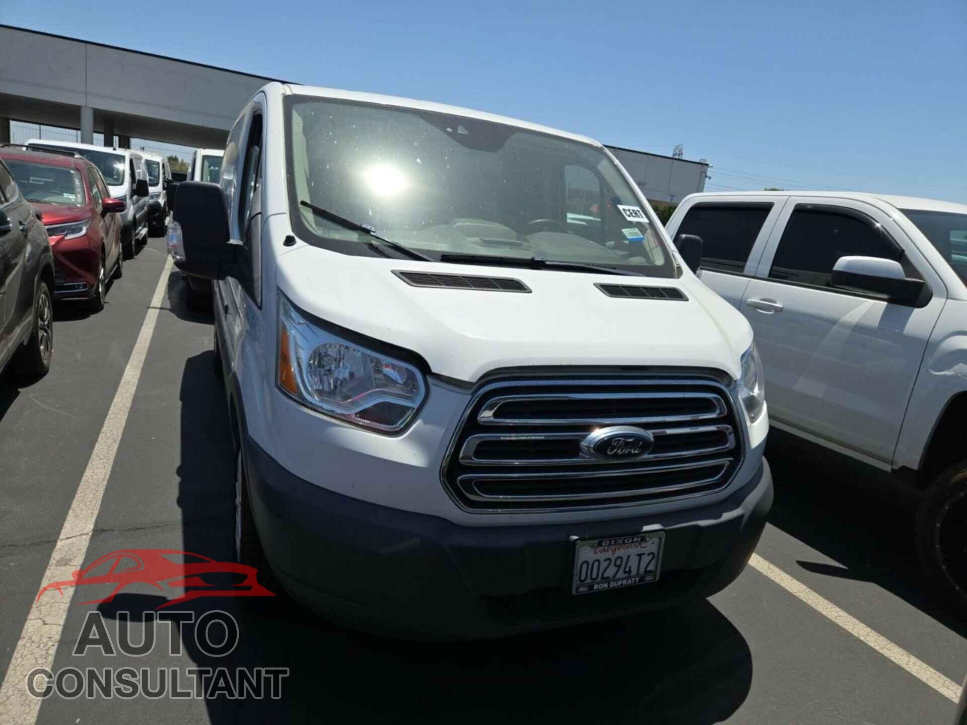 FORD TRANSIT-150 2018 - 1FTYE1YM9JKB52270
