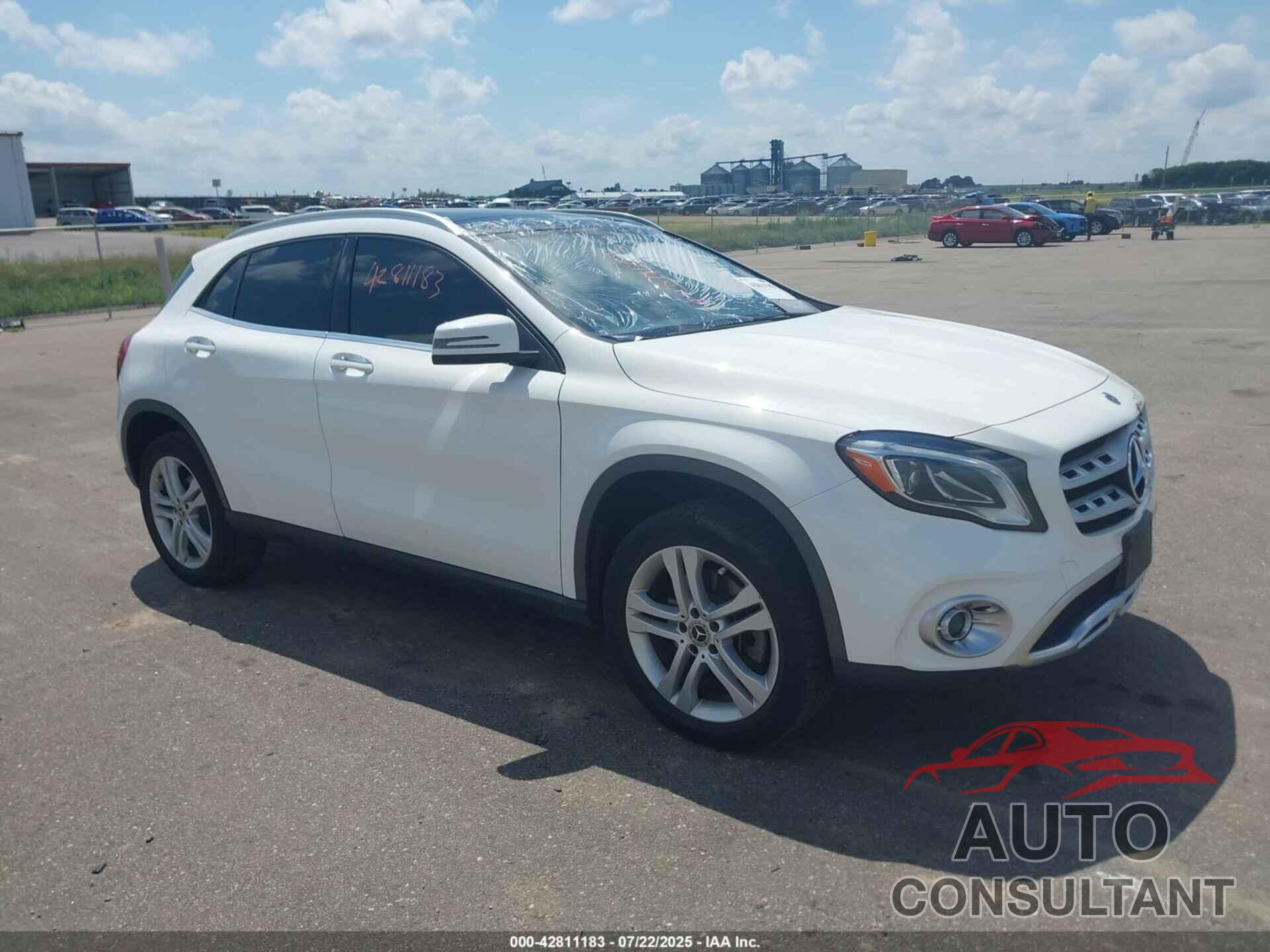 MERCEDES-BENZ GLA 250 2020 - WDCTG4GB8LU026974