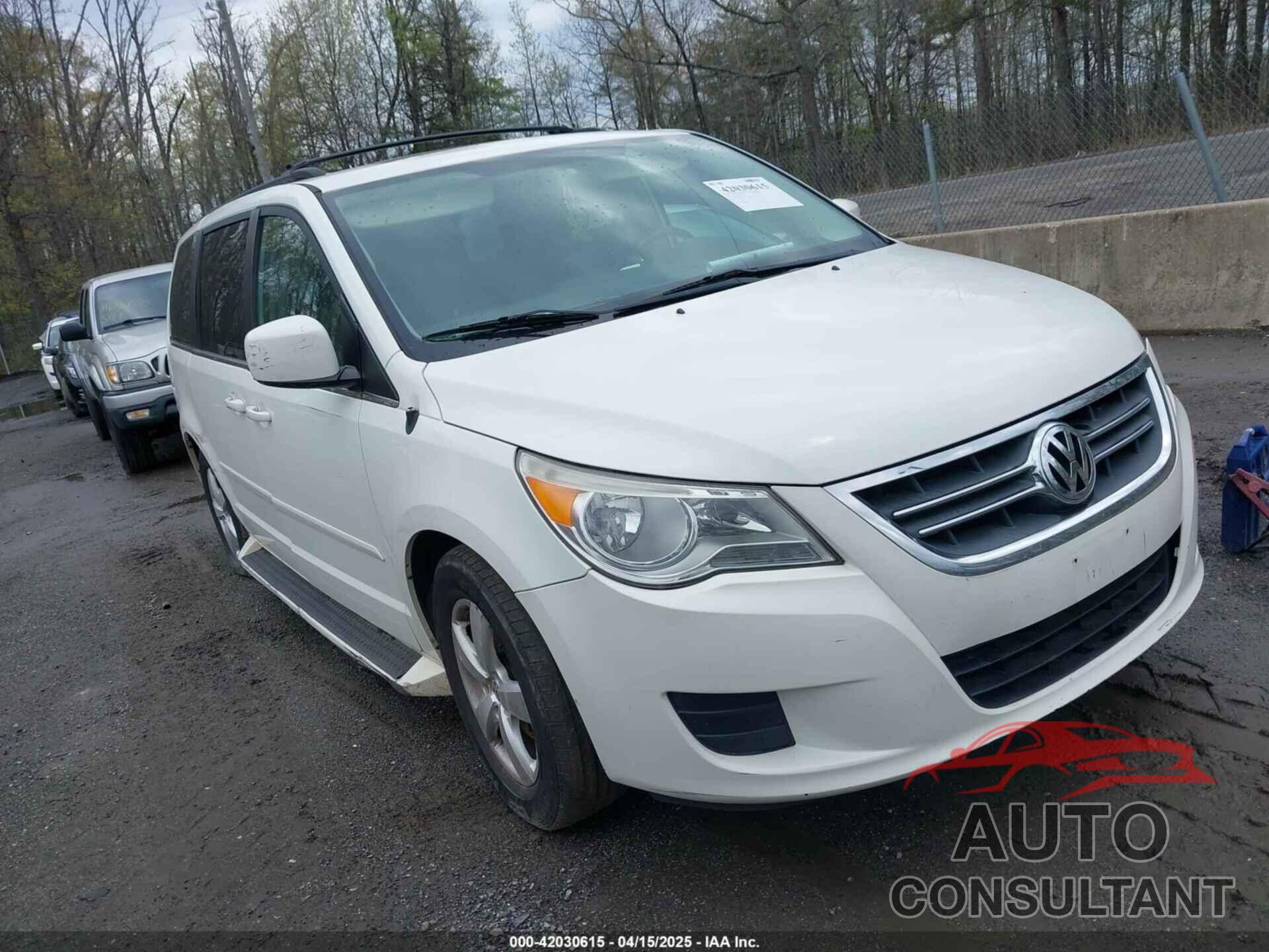 VOLKSWAGEN ROUTAN 2009 - 2V8HW341X9R544650