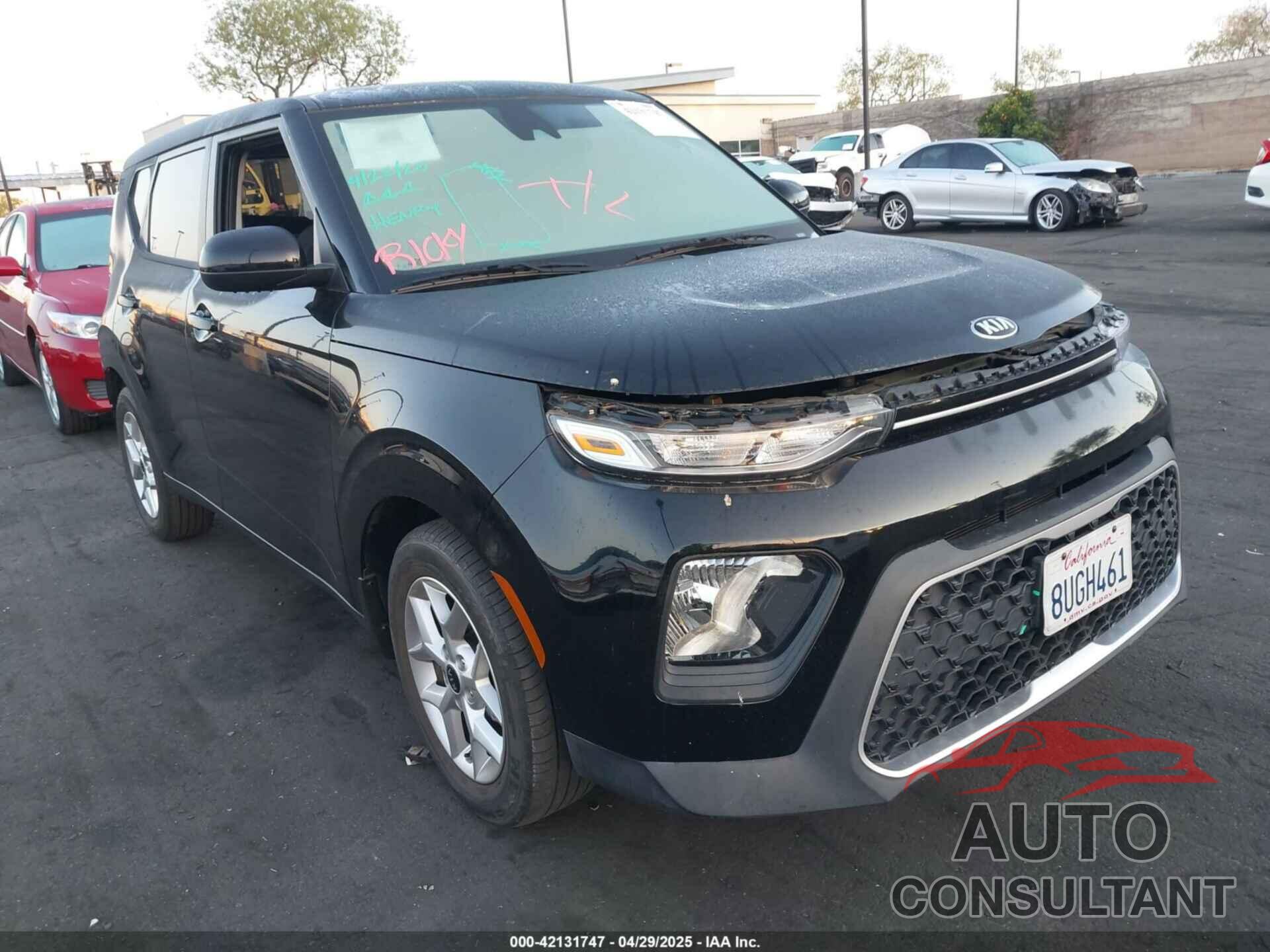 KIA SOUL 2021 - KNDJ23AU1M7758301