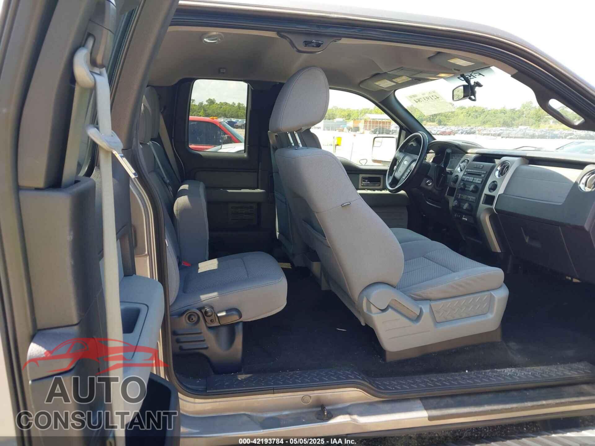 FORD F-150 2011 - 1FTFX1EF6BFA70899
