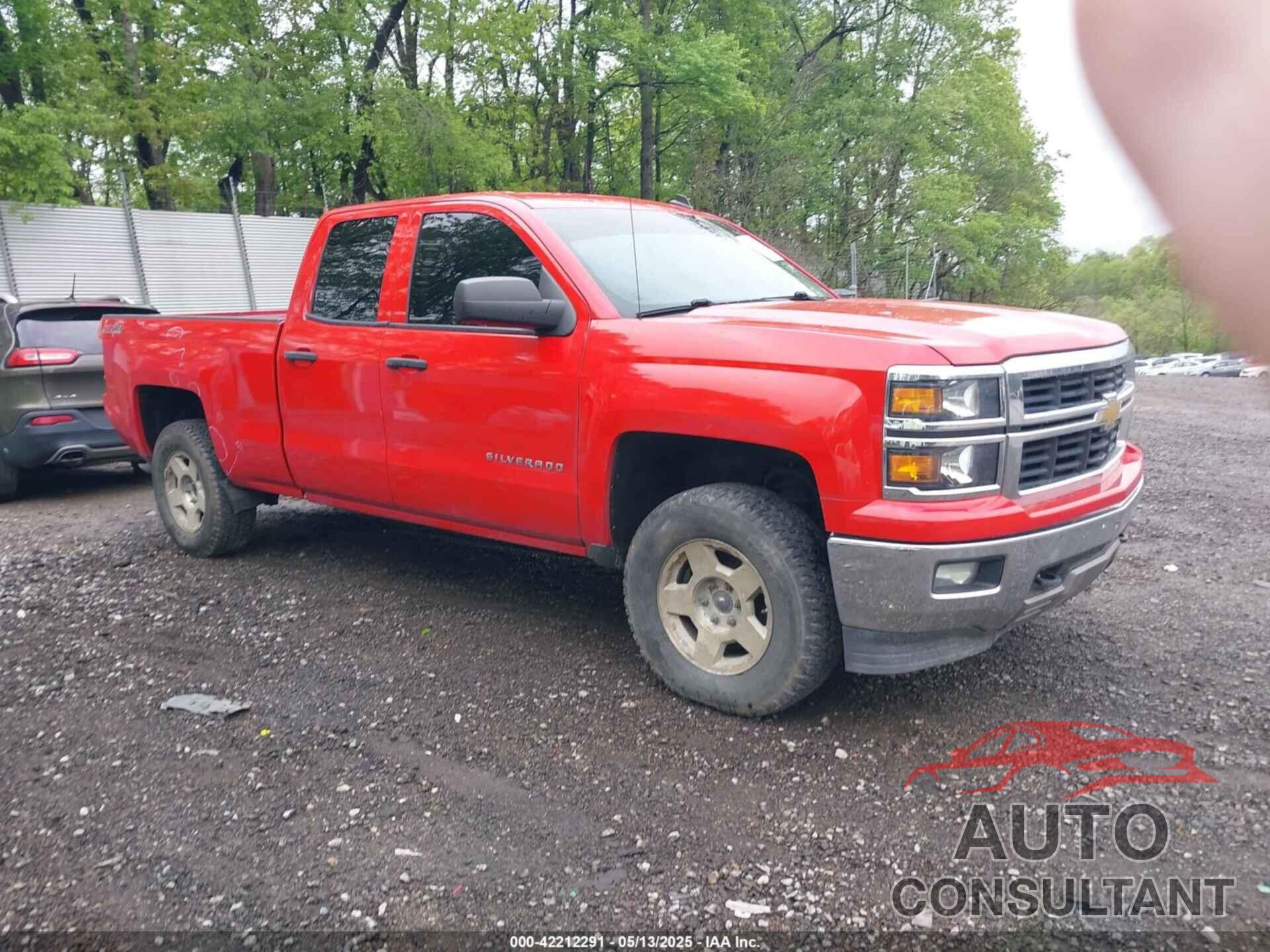 CHEVROLET SILVERADO 1500 2014 - 1GCVKREH0EZ300417