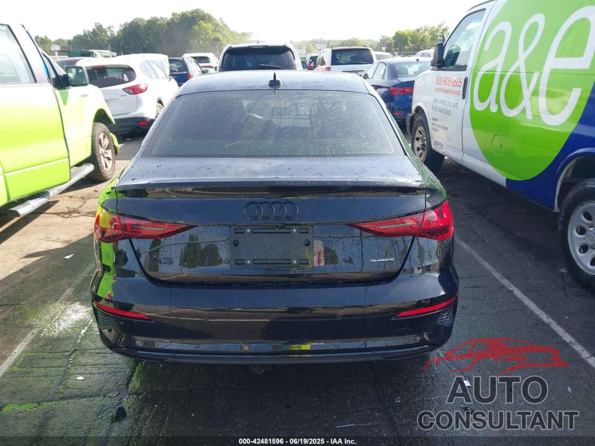 AUDI A3 2022 - WAUHUDGY5NA092523
