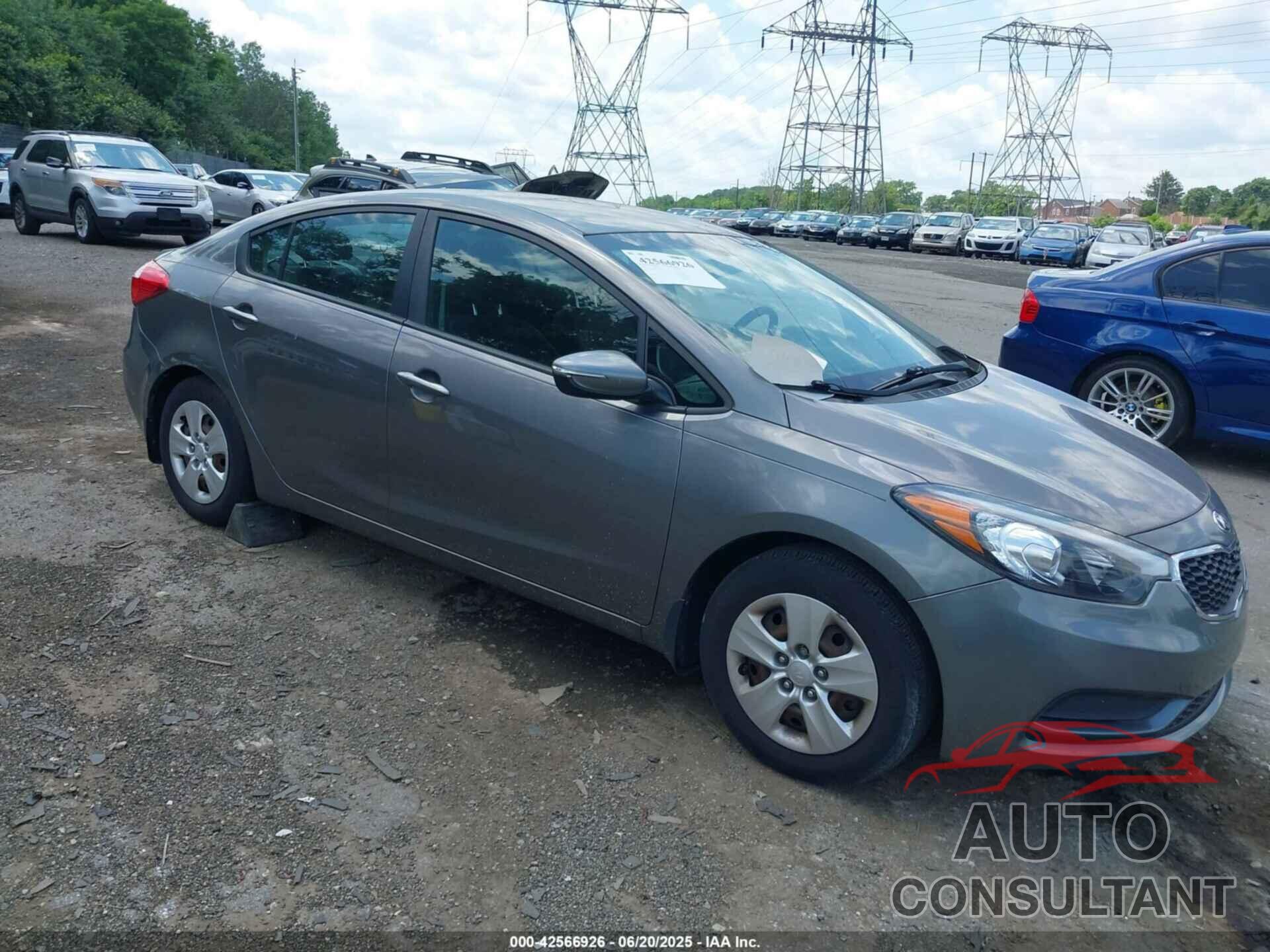 KIA FORTE 2016 - KNAFX4A62G5527158