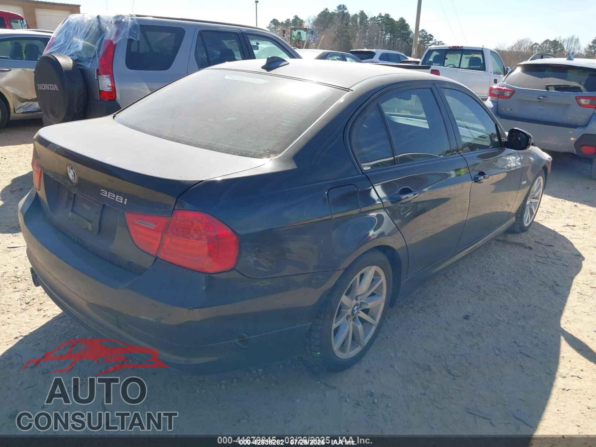 BMW 328I 2011 - WBAPH7C51BE852481