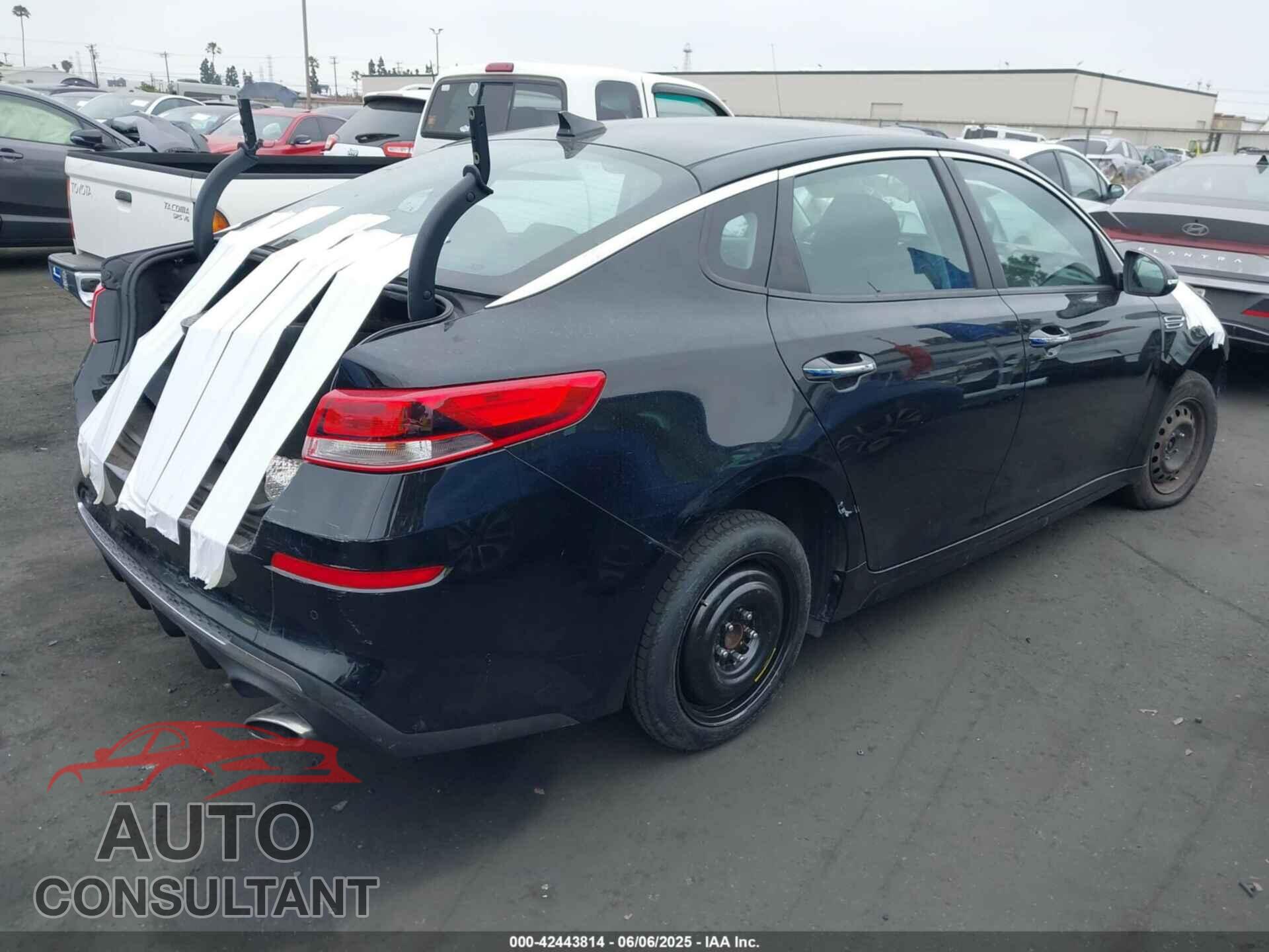 KIA OPTIMA 2020 - 5XXGT4L39LG408048