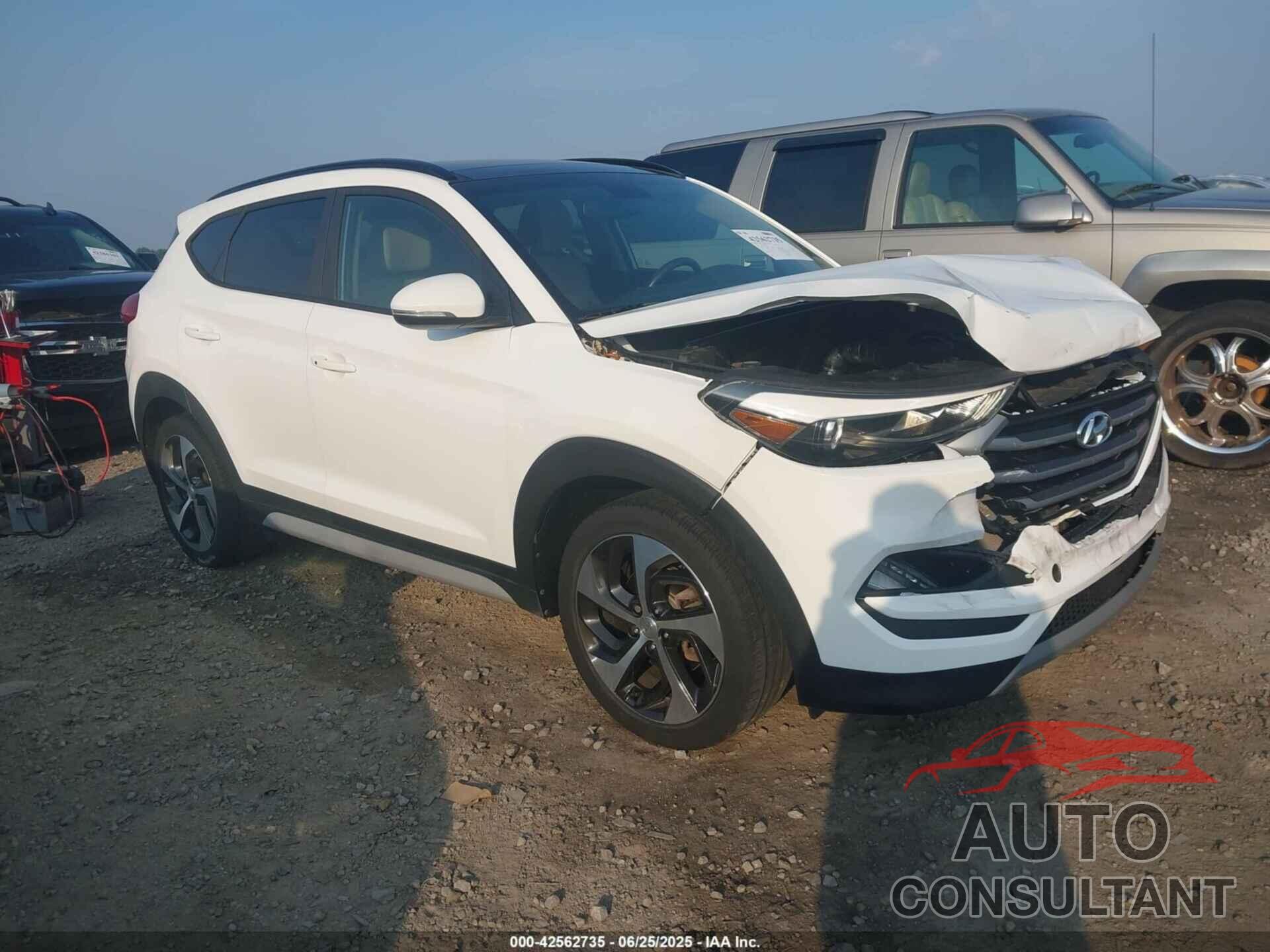 HYUNDAI TUCSON 2018 - KM8J33A23JU728057