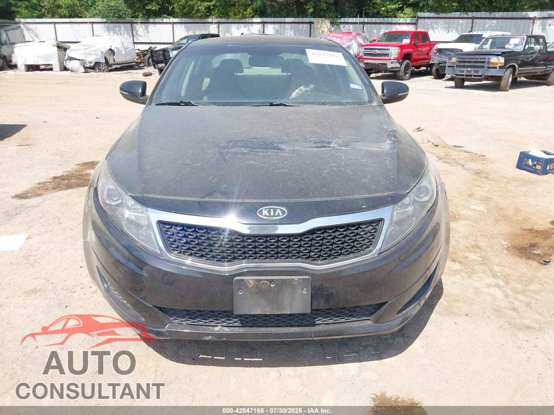 KIA OPTIMA 2011 - KNAGM4A79B5156661